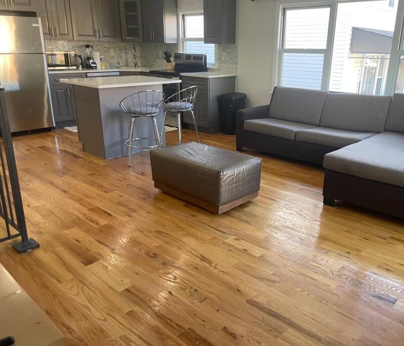 Gem In The Bronx, Apartment *