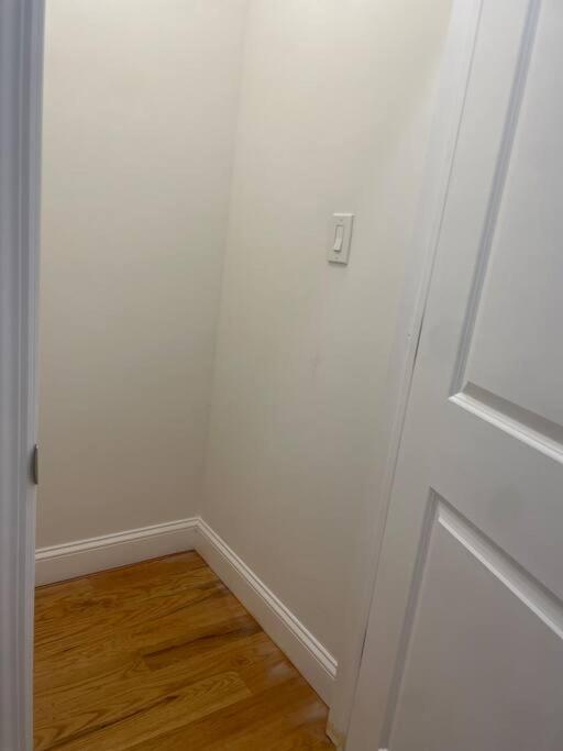 Gem In The Bronx, Apartment New York