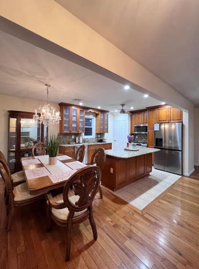House Of Elegance Apartment New York