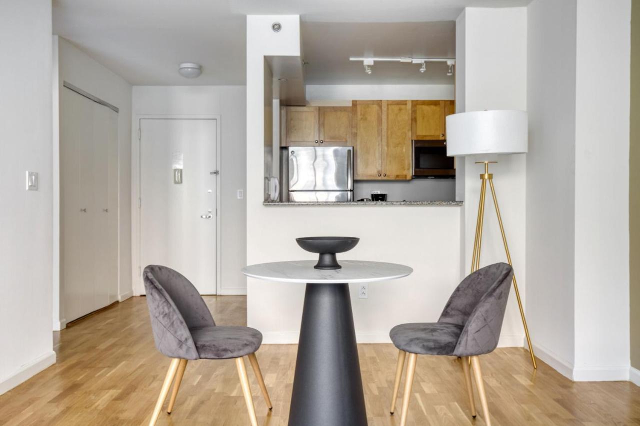 Uws 1br W Doorman Gym Nr Park Nyc-932 * New York