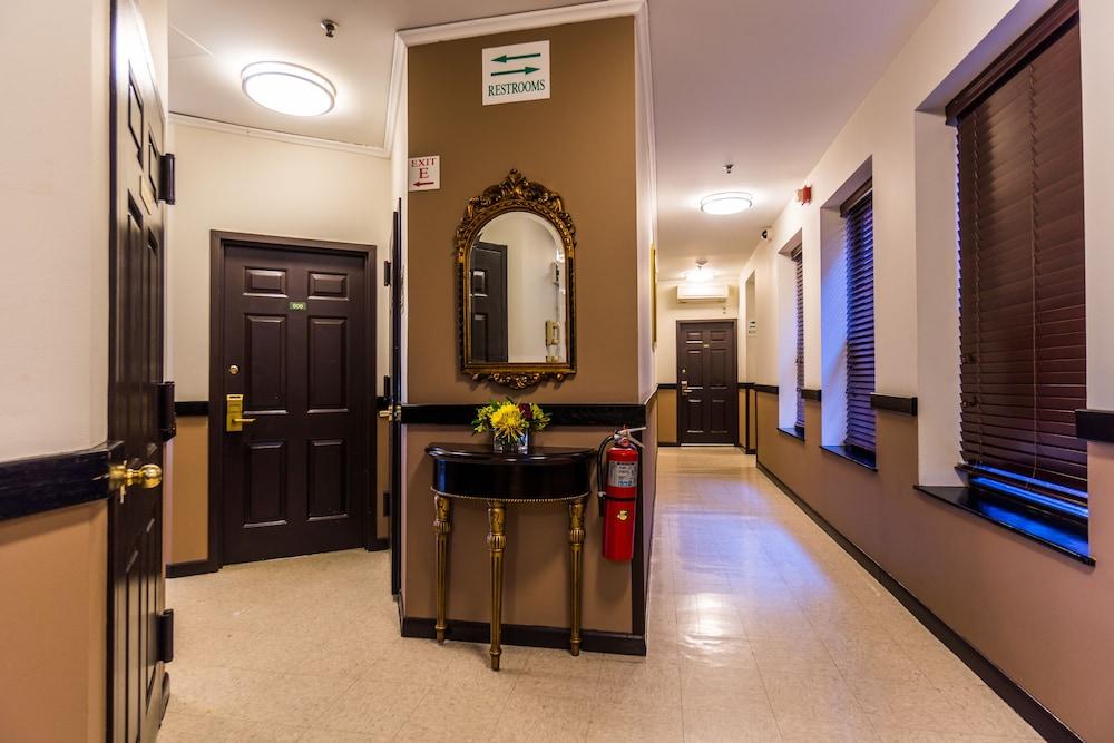 Hotel Americana New York