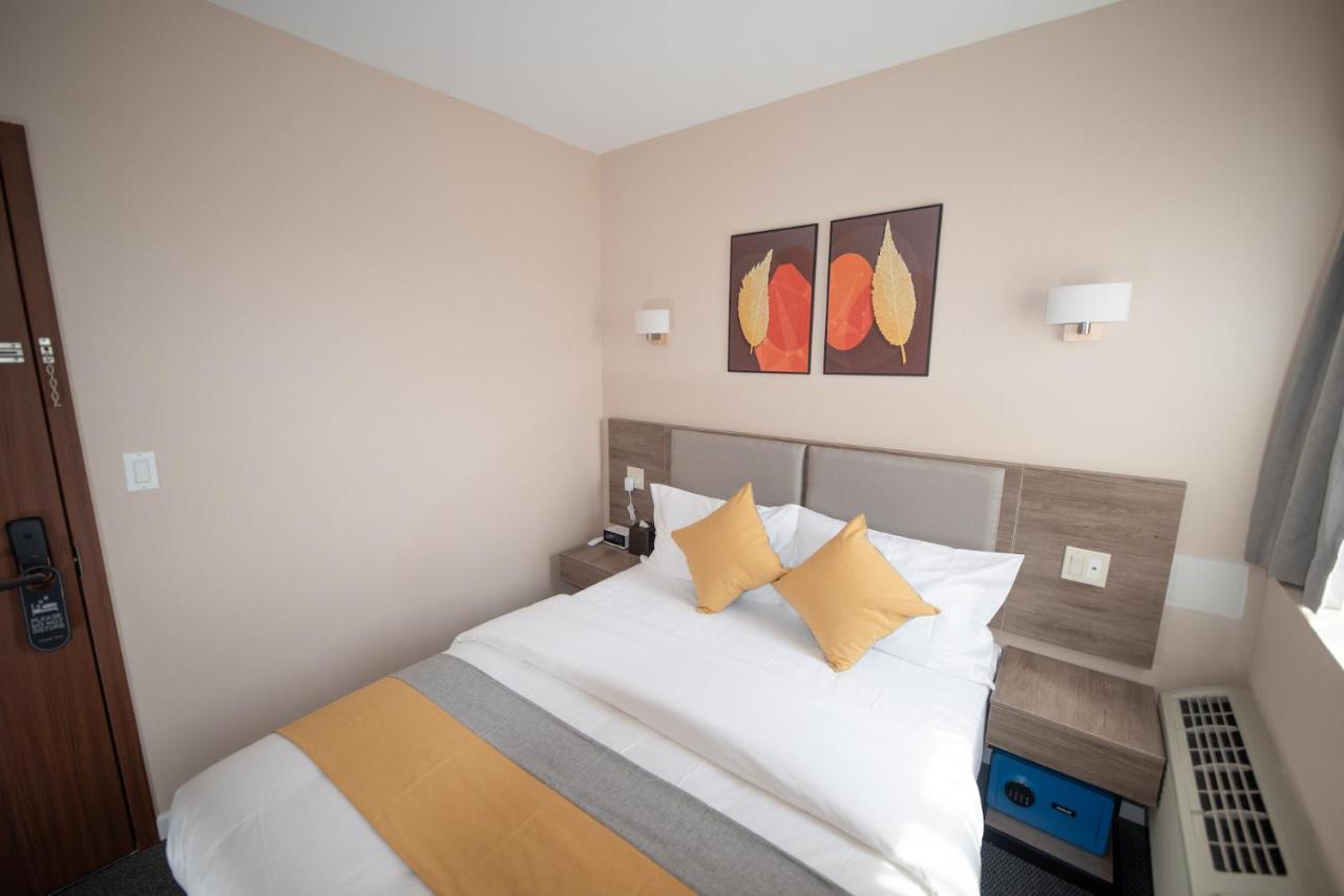 Flushing Garden Hotel New York