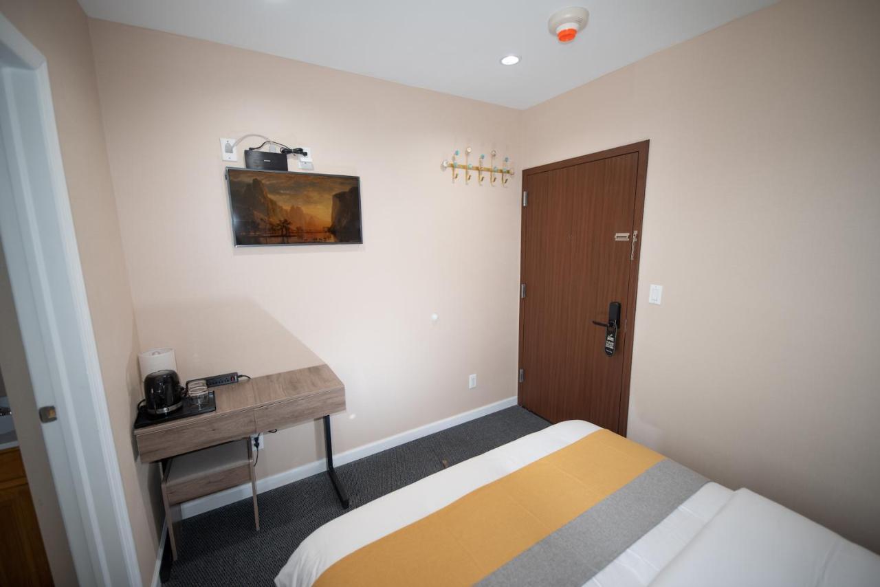 Flushing Garden Hotel New York