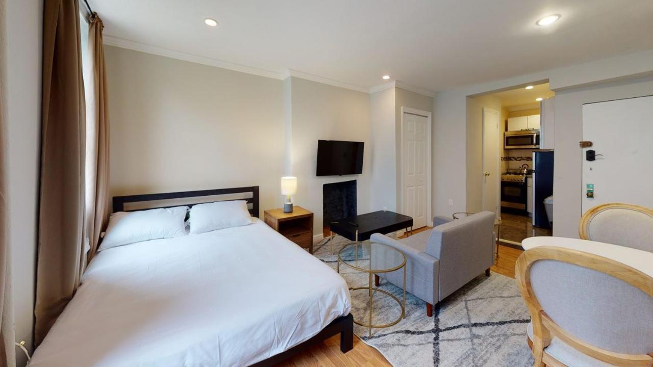 Apartment Furnished 403 East Village New York