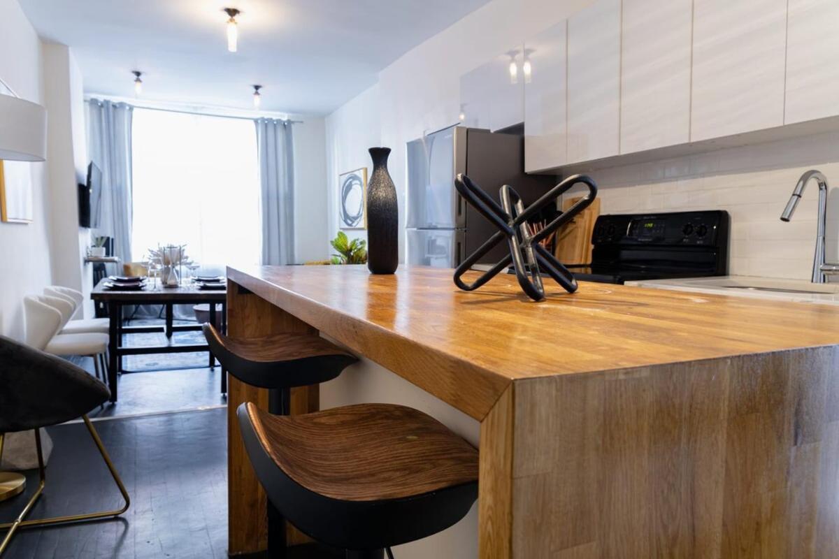 Apartment E10-1 Designer East Village Townhouse 1br New York