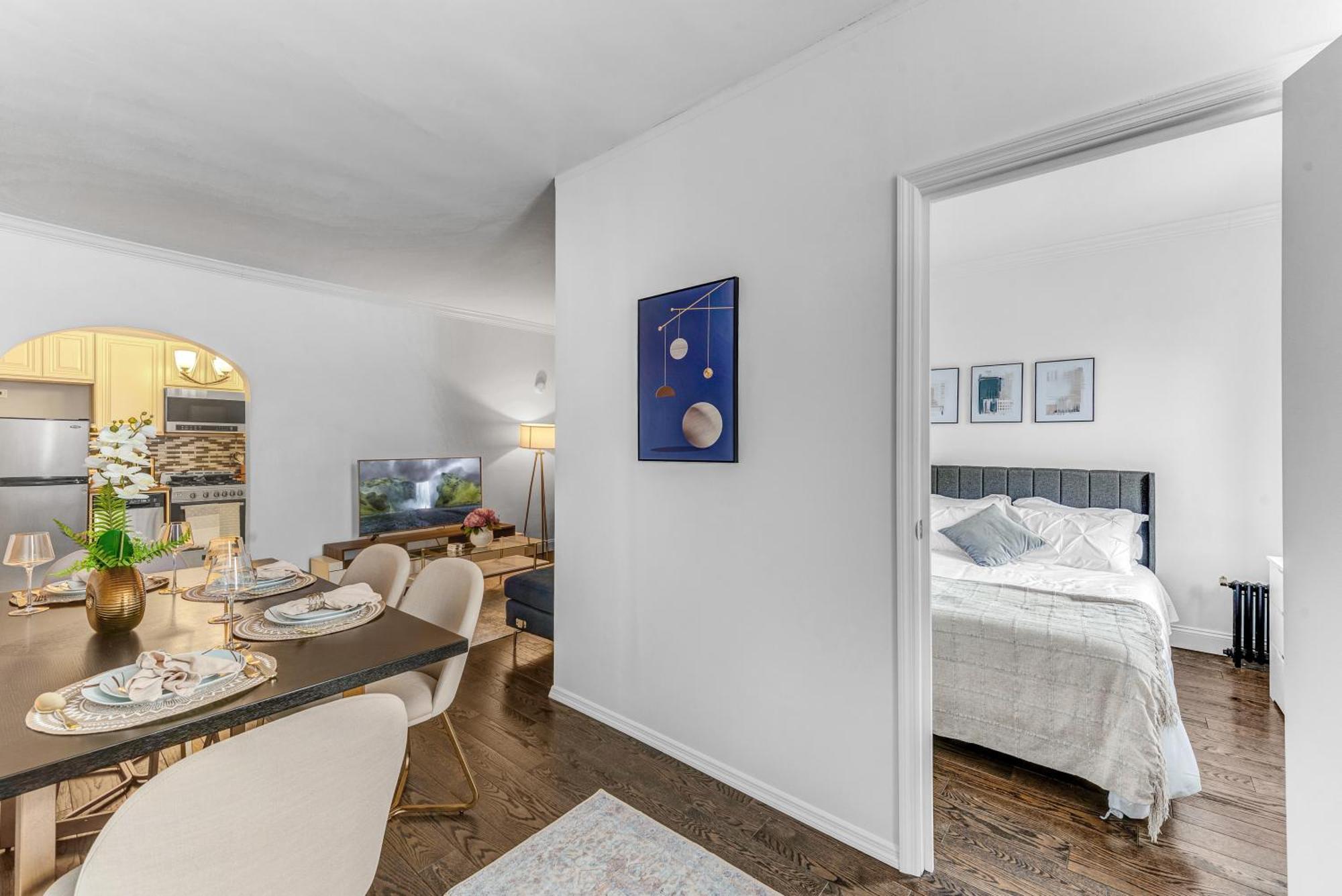 2bd Stylish Brooklyn Heights - Steps Waterfront New York