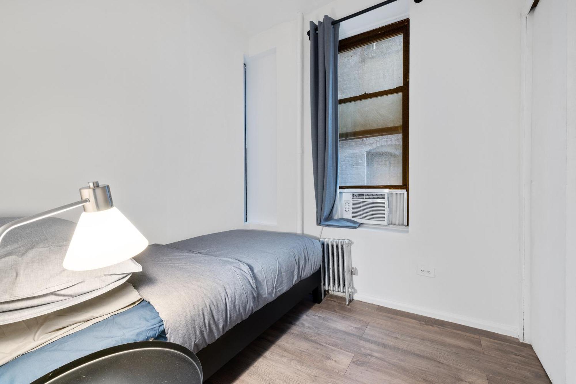 Inspiring Urban Life, Times Square