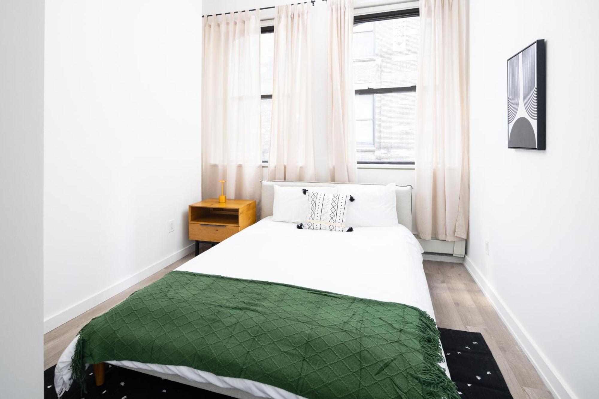 Spacious Luxury 2bd Downtown Gym W/d Doorman New York