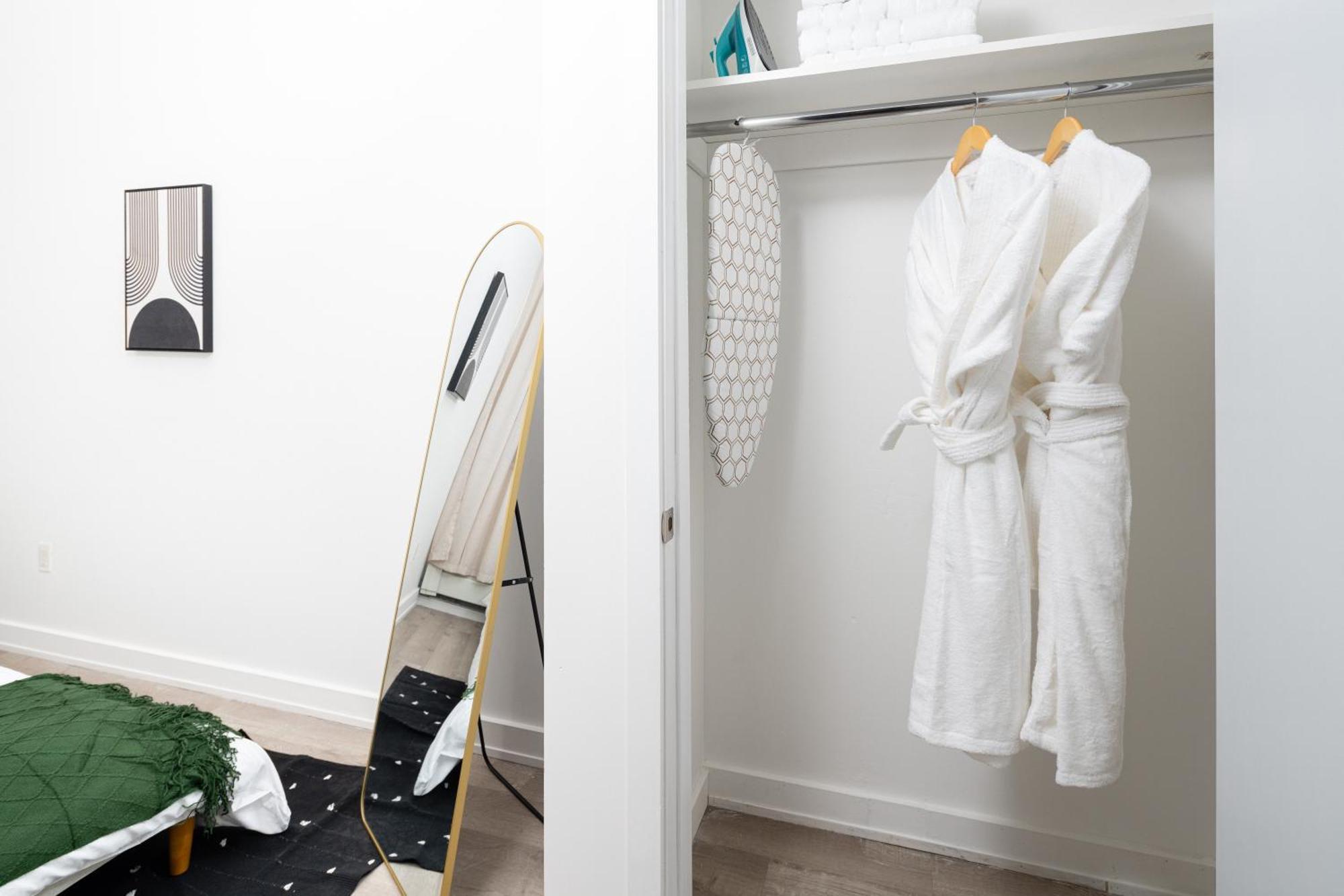 Apartment Spacious Luxury 2bd Downtown Gym W/d Doorman New York