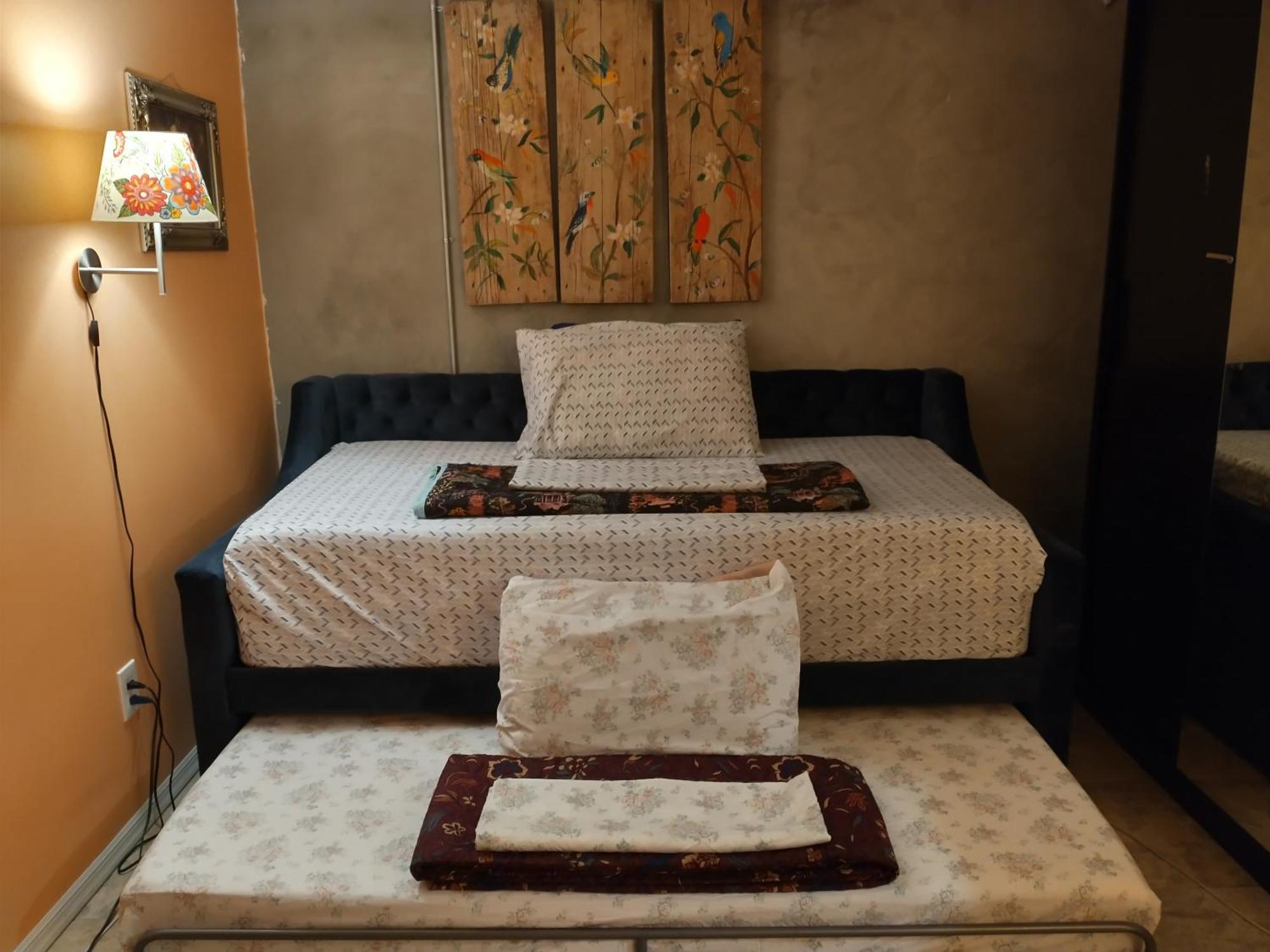 Guest house Cozy Rooms At The Heart Of Jackson Heights With Free Parking *