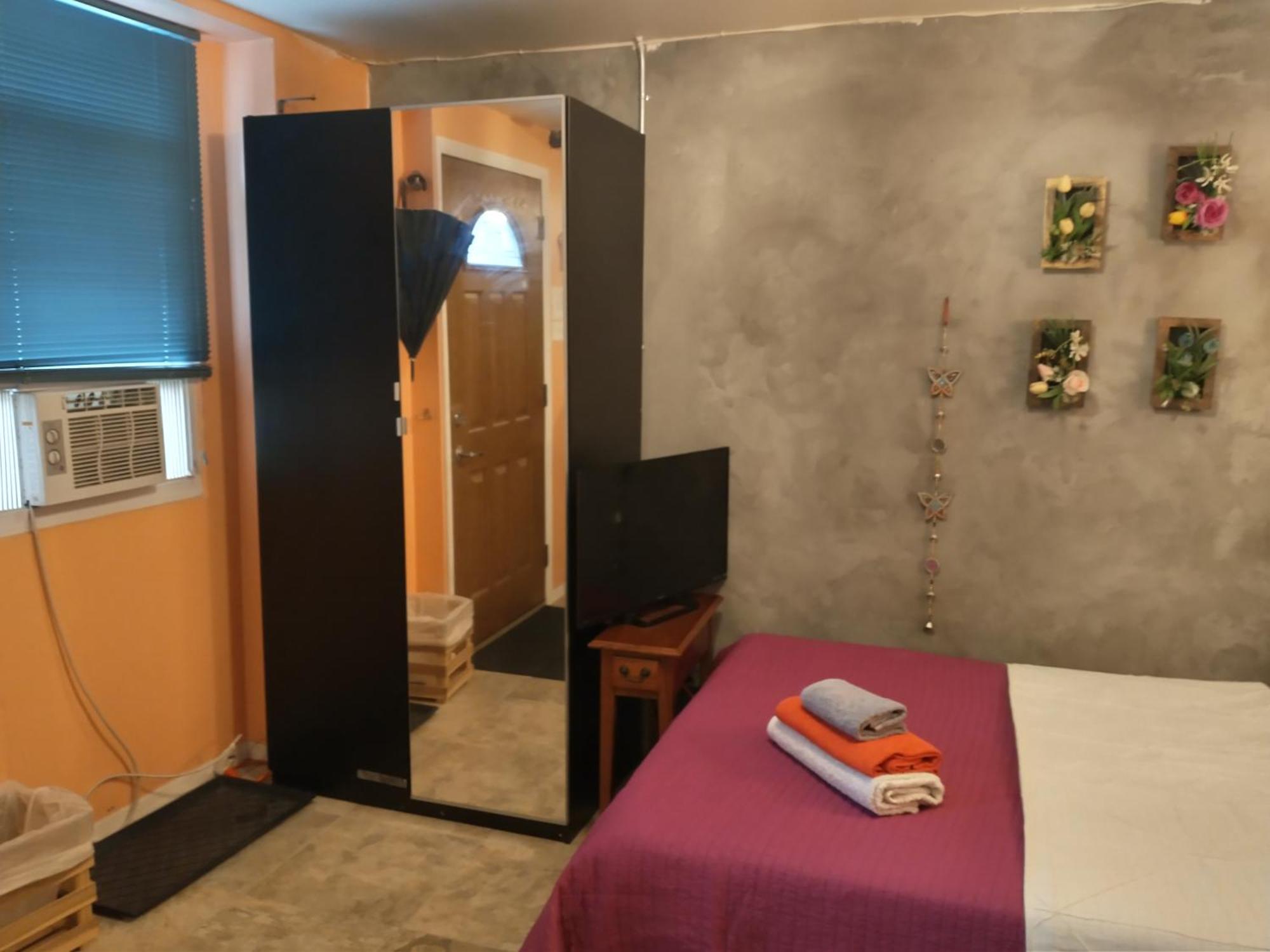 Cozy Rooms At The Heart Of Jackson Heights With Free Parking