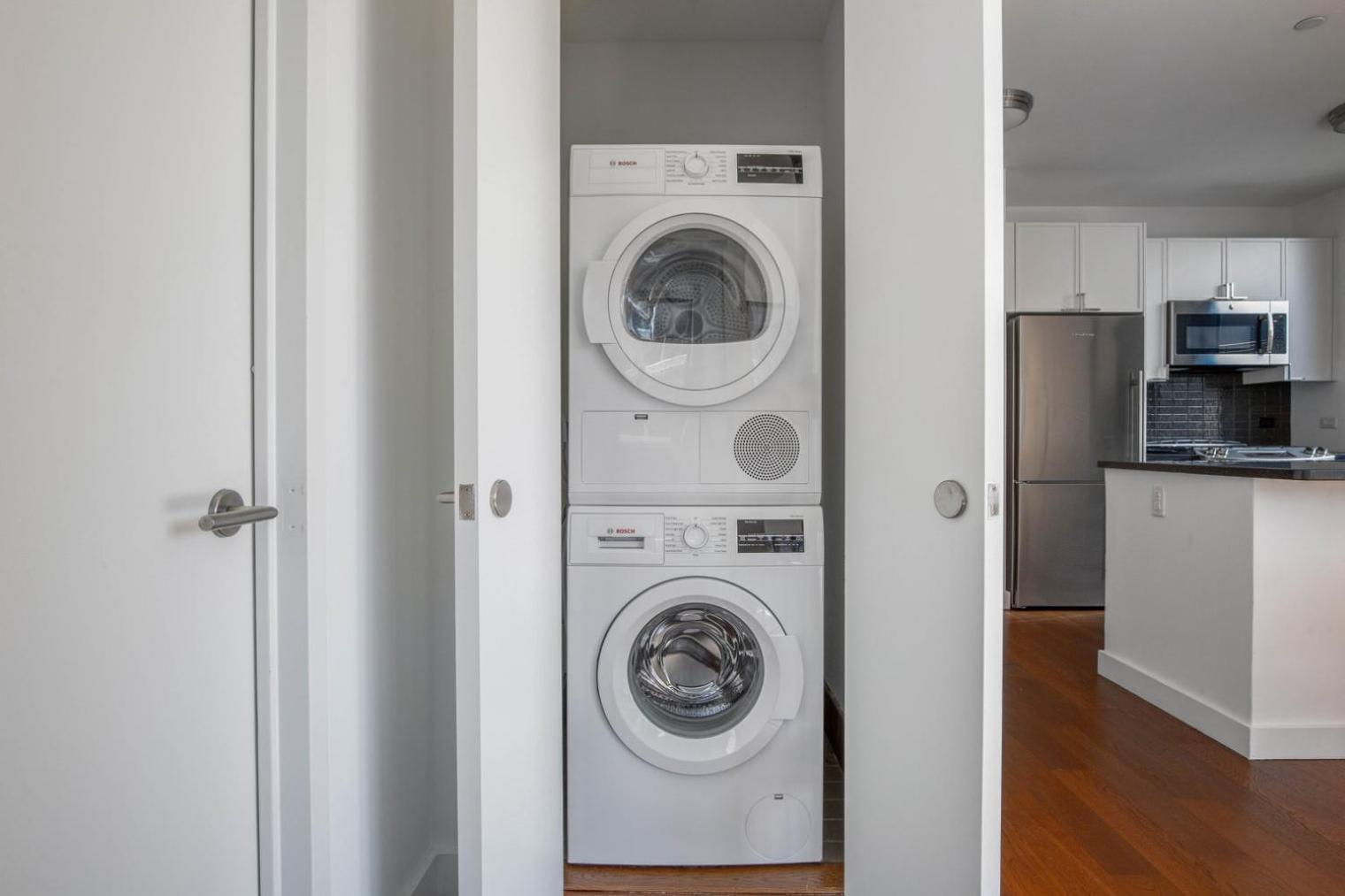 Blueground Hudson Yards Gym Rock Arcade Nyc-1453 * New York