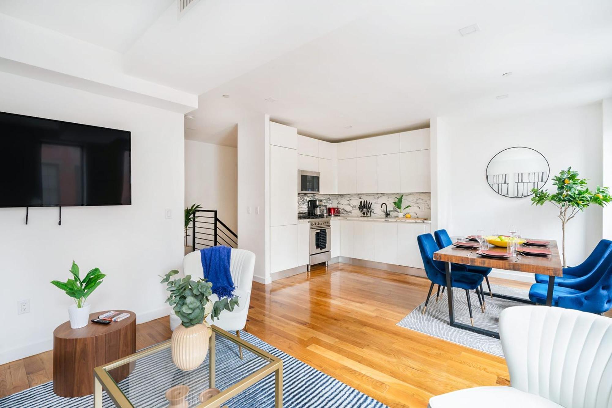 13-3 I Brand New 4br 3 Baths Duplex Private Roof Deck Apartment *