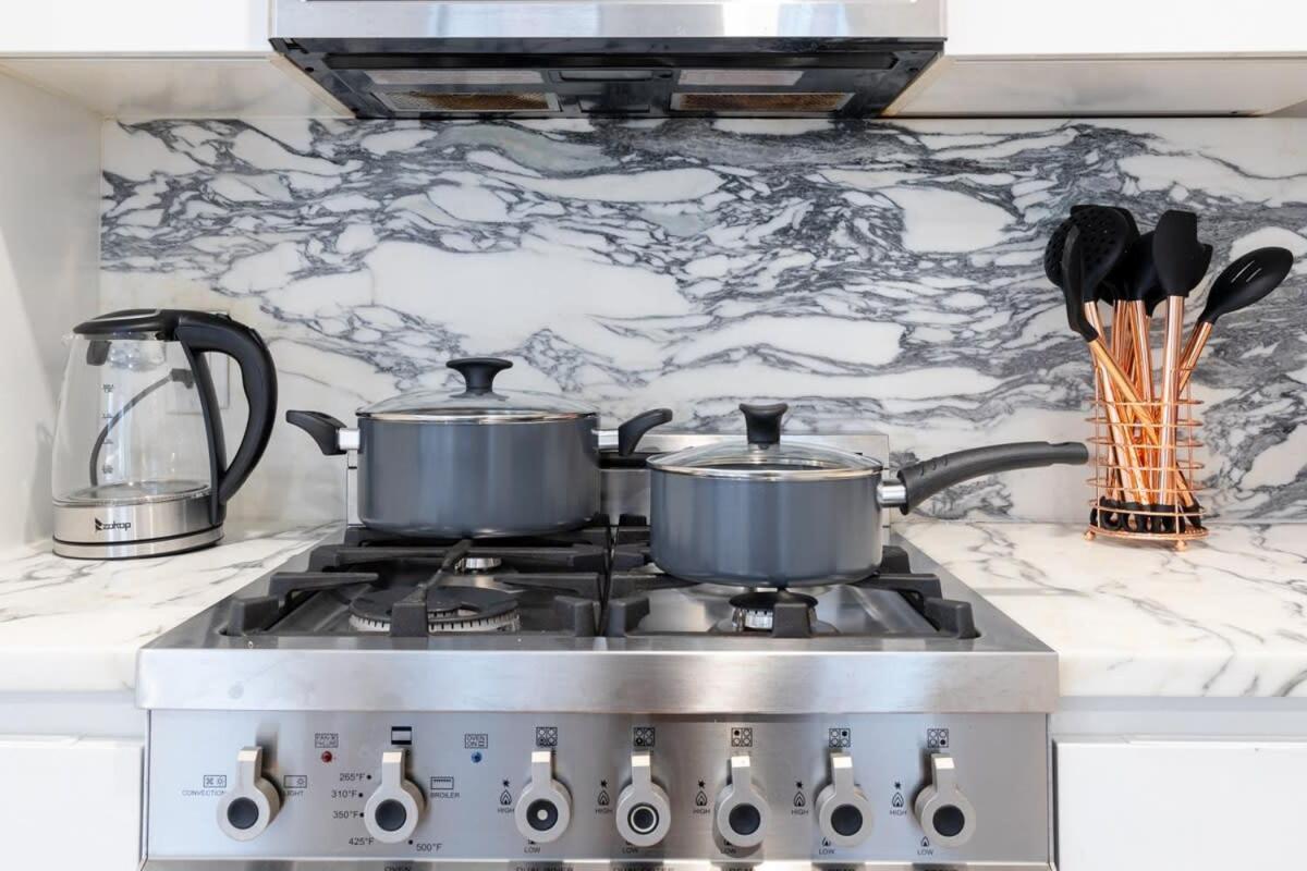 13-3 I Brand New 4br 3 Baths Duplex Private Roof Deck Apartment