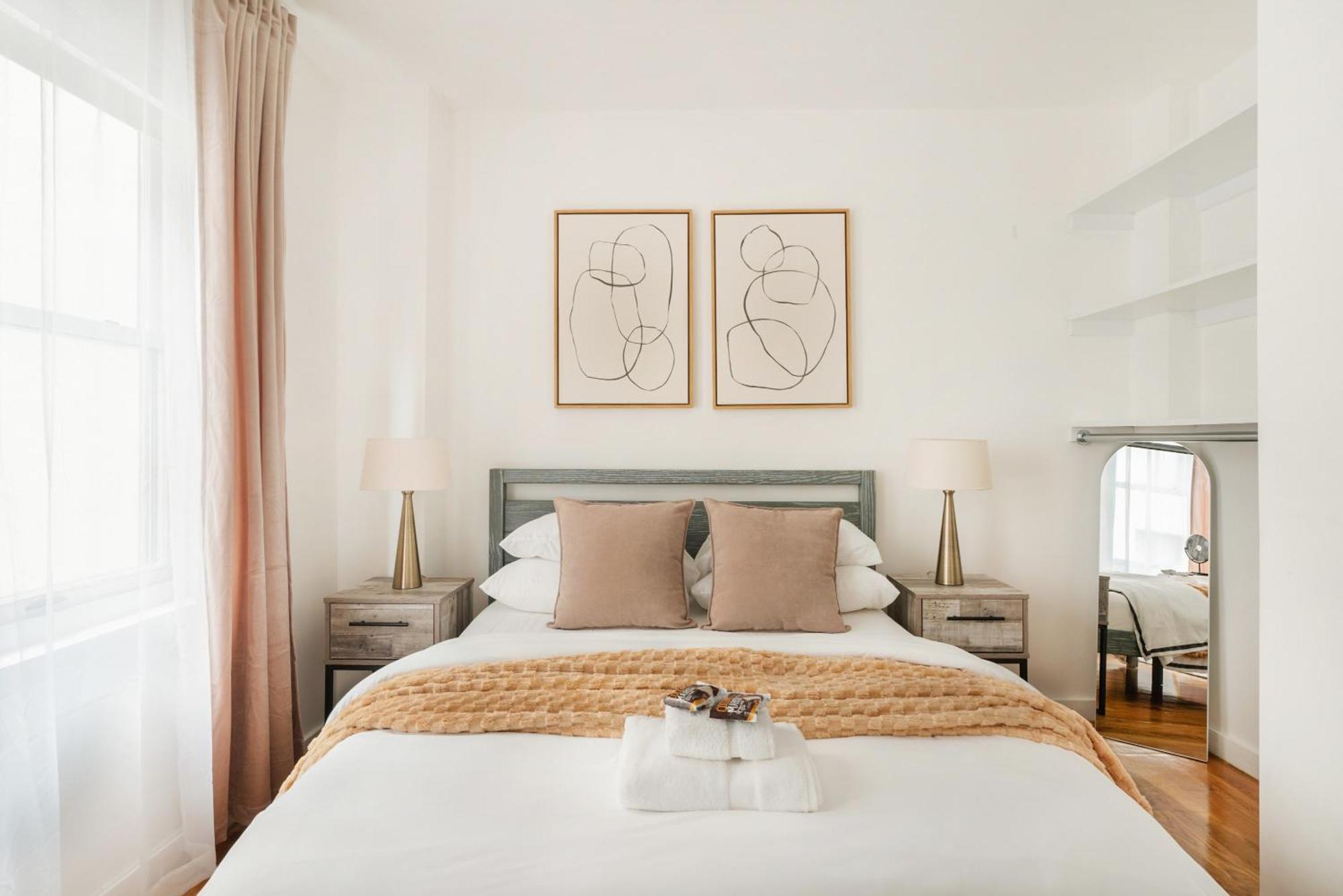 13-3 I Brand New 4br 3 Baths Duplex Private Roof Deck Apartment *