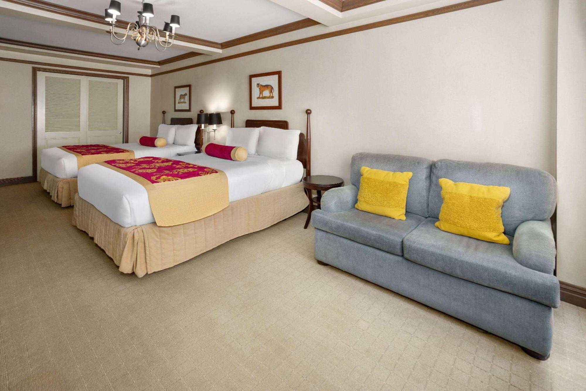 The Blakely By Luxurban Hotel New York
