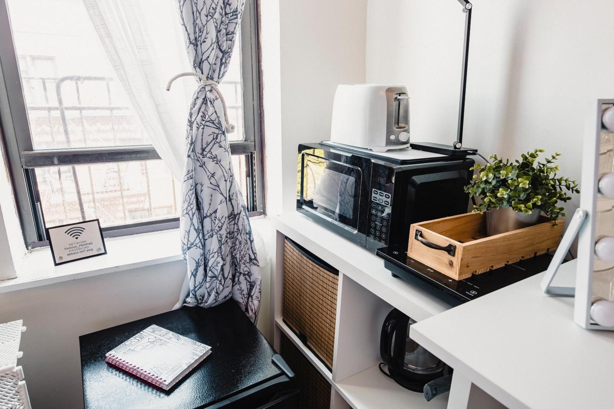 Cat By Delicate Living Conversion Shared Space Only Cat Friendly Only 25 Min To Time Square * New York