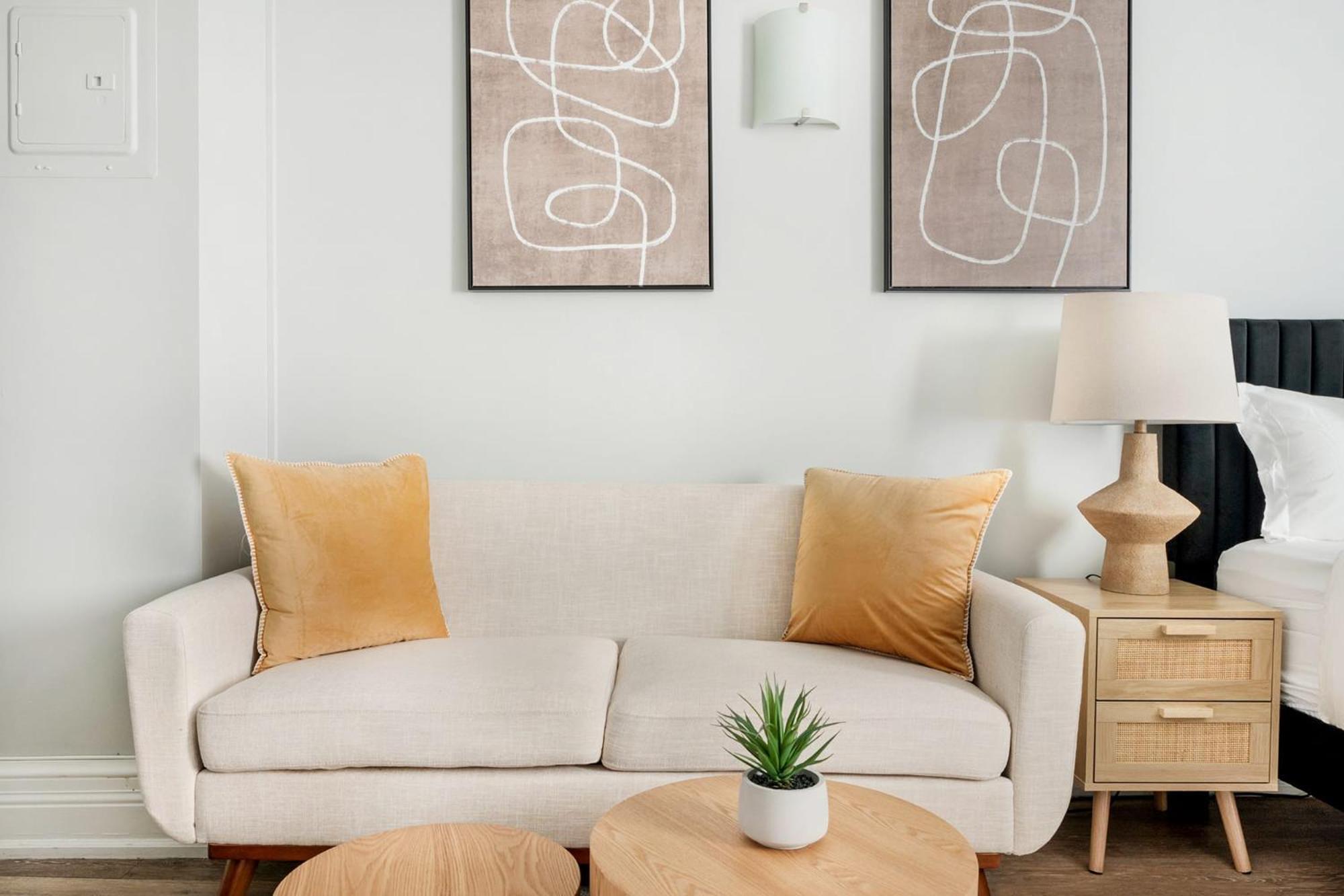 73-410 Luxury 24 Dm New Uws Gym Laundry Apartment New York