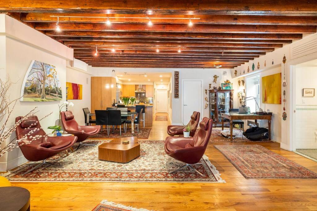 Private Bath In Perfect Chelsea Loft Nyc Privatunterkunft