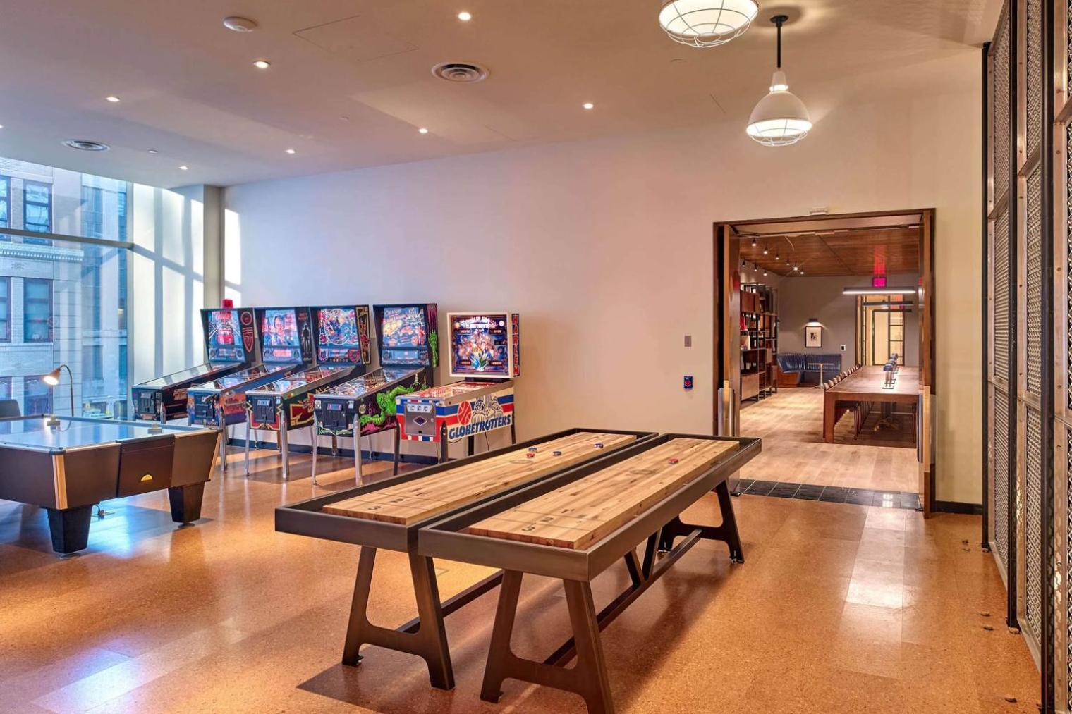 Blueground Hudson Yards Gym Rock Arcade Nyc-1453 New York