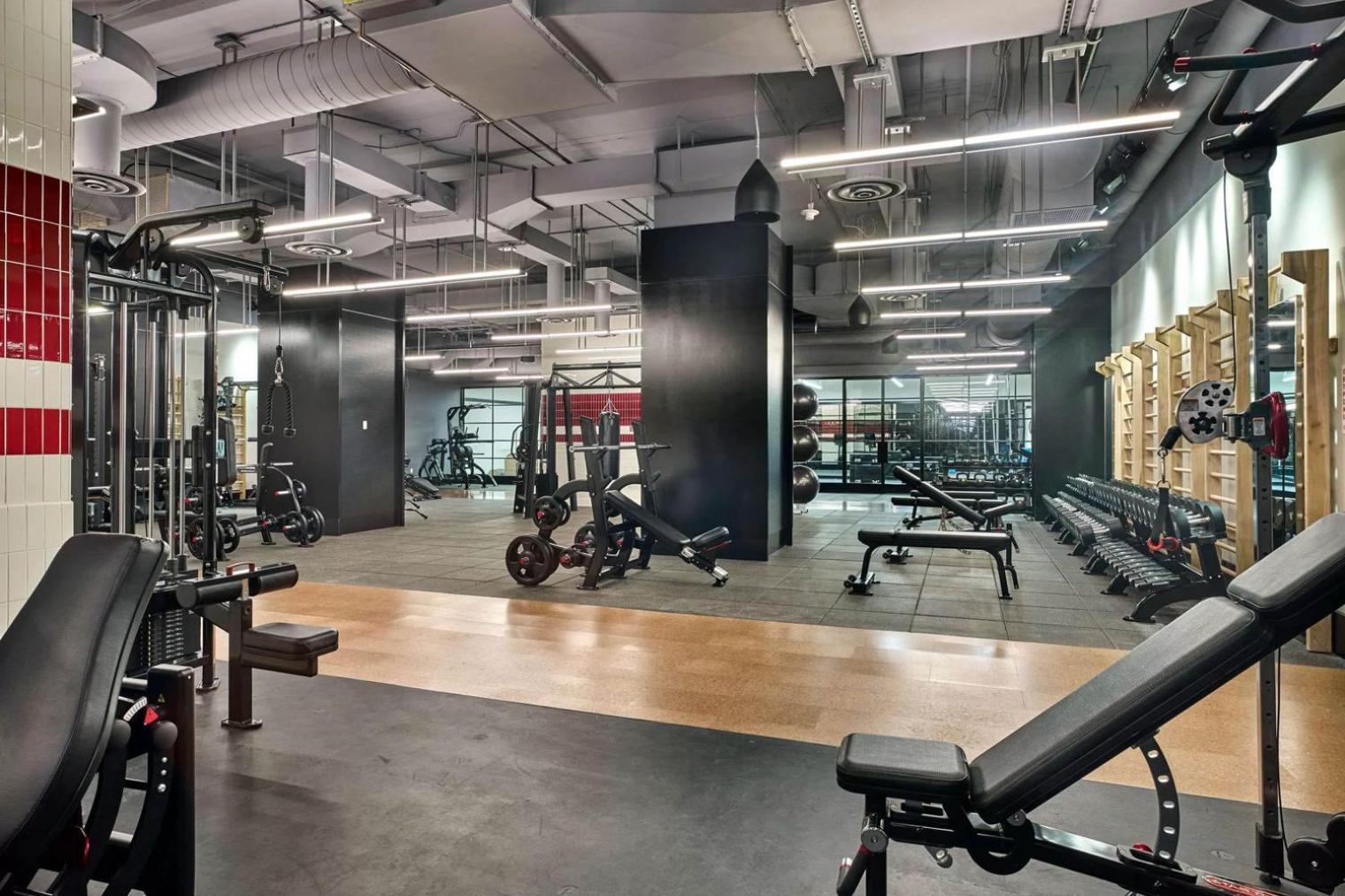 Blueground Hudson Yards Gym Rock Arcade Nyc-1453 * New York