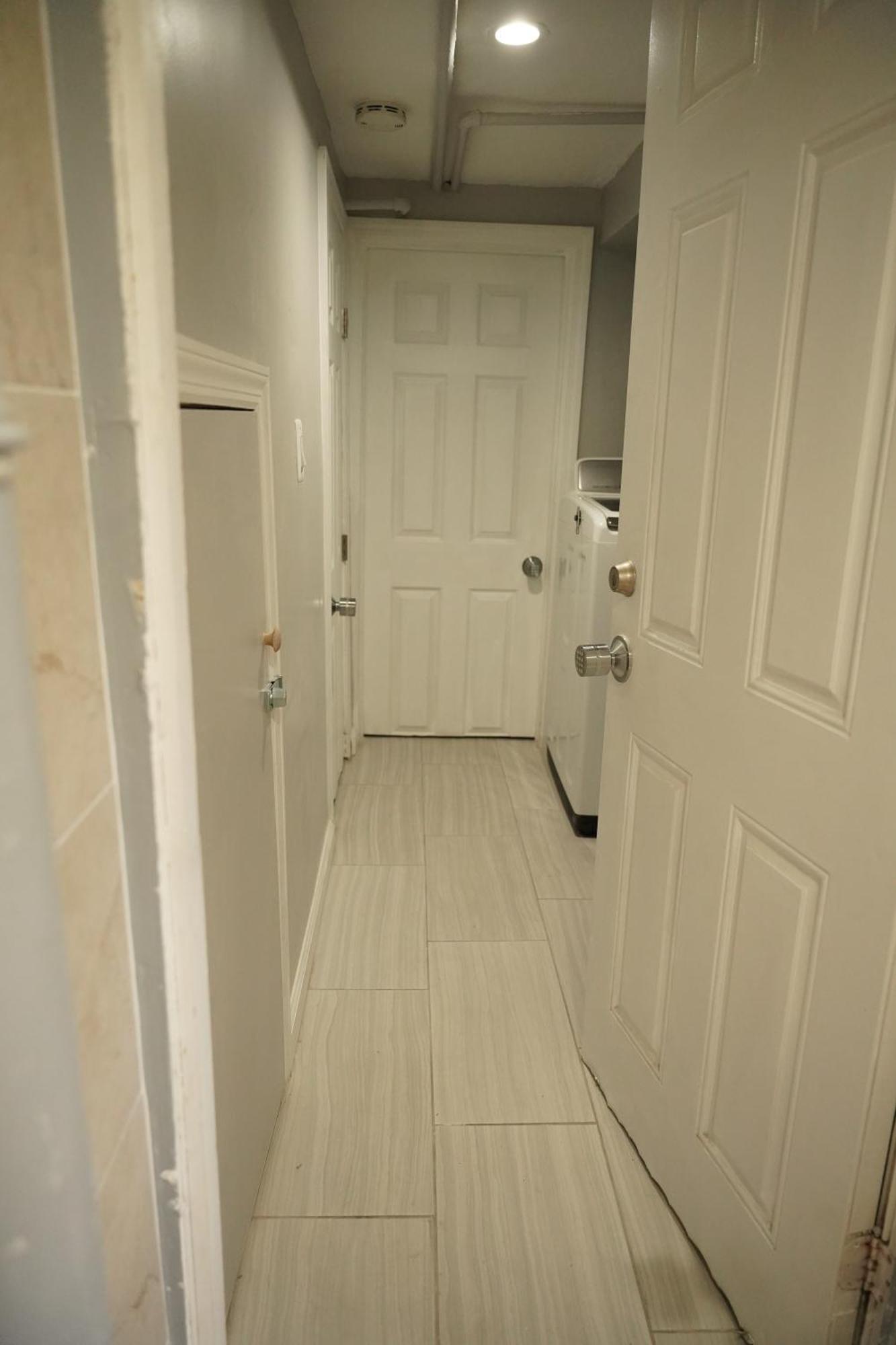 Cozy 2 Bedroom In A Lovely Forest Hills Neighborhood Apartment New York