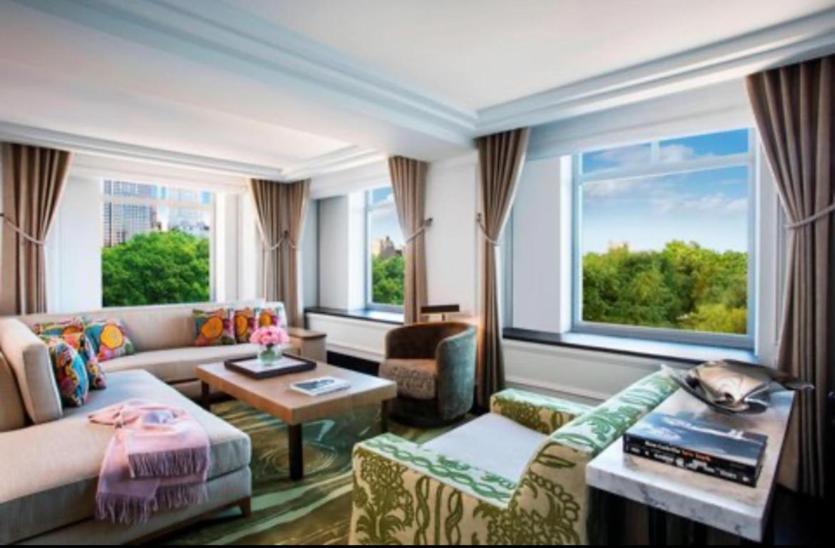 Lux Nyc *