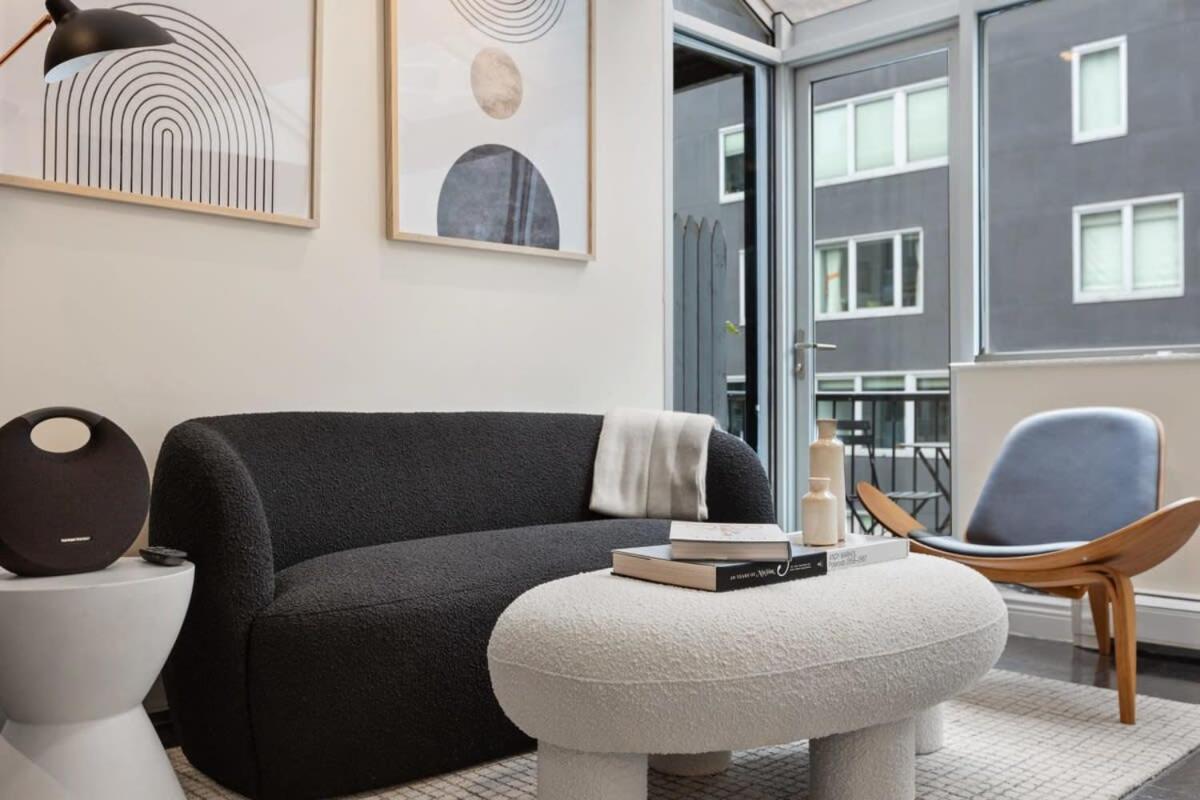 Chelsea Vista Ii By Rove Travel 2br Ph With Rooftop Apartment New York