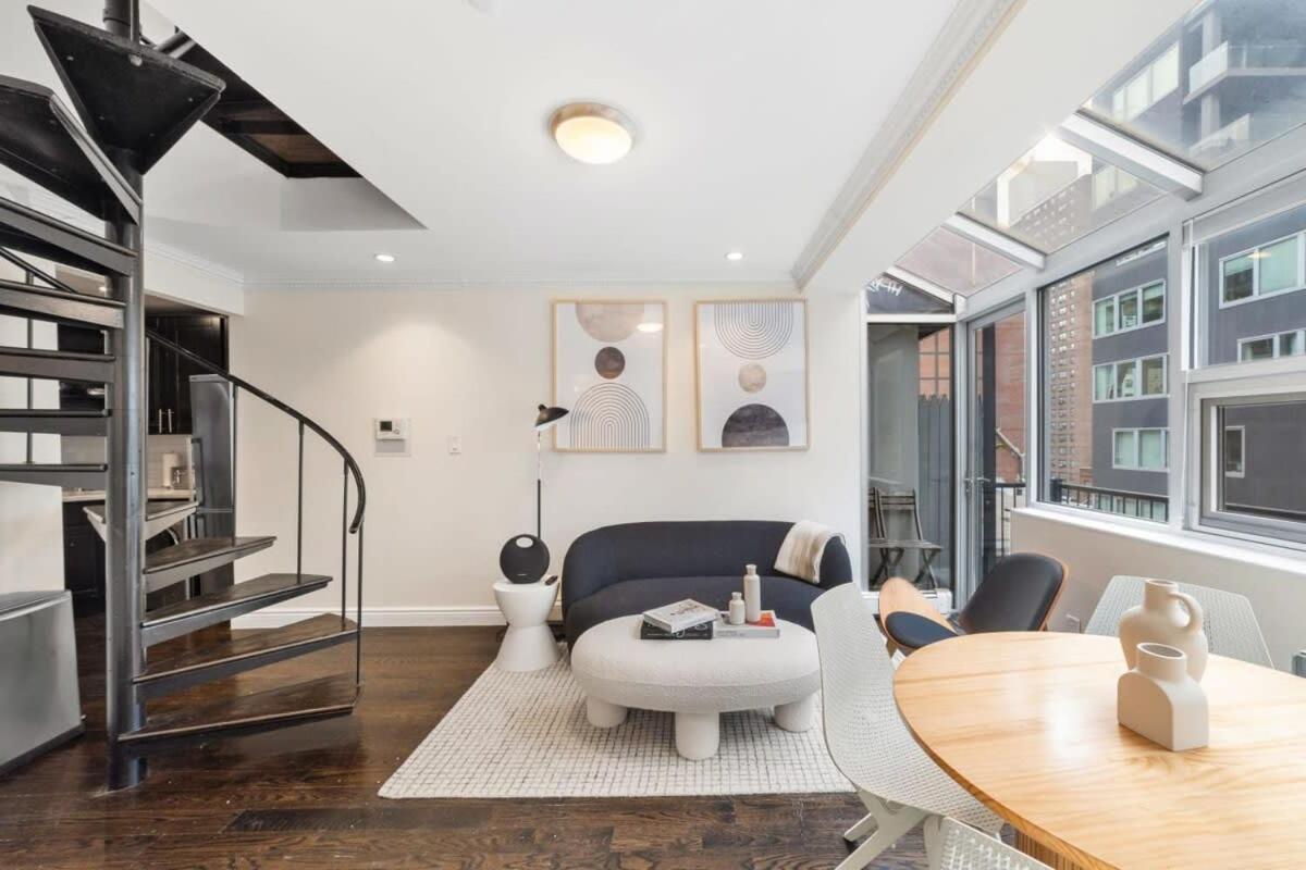 Chelsea Vista Ii By Rove Travel 2br Ph With Rooftop Apartment New York