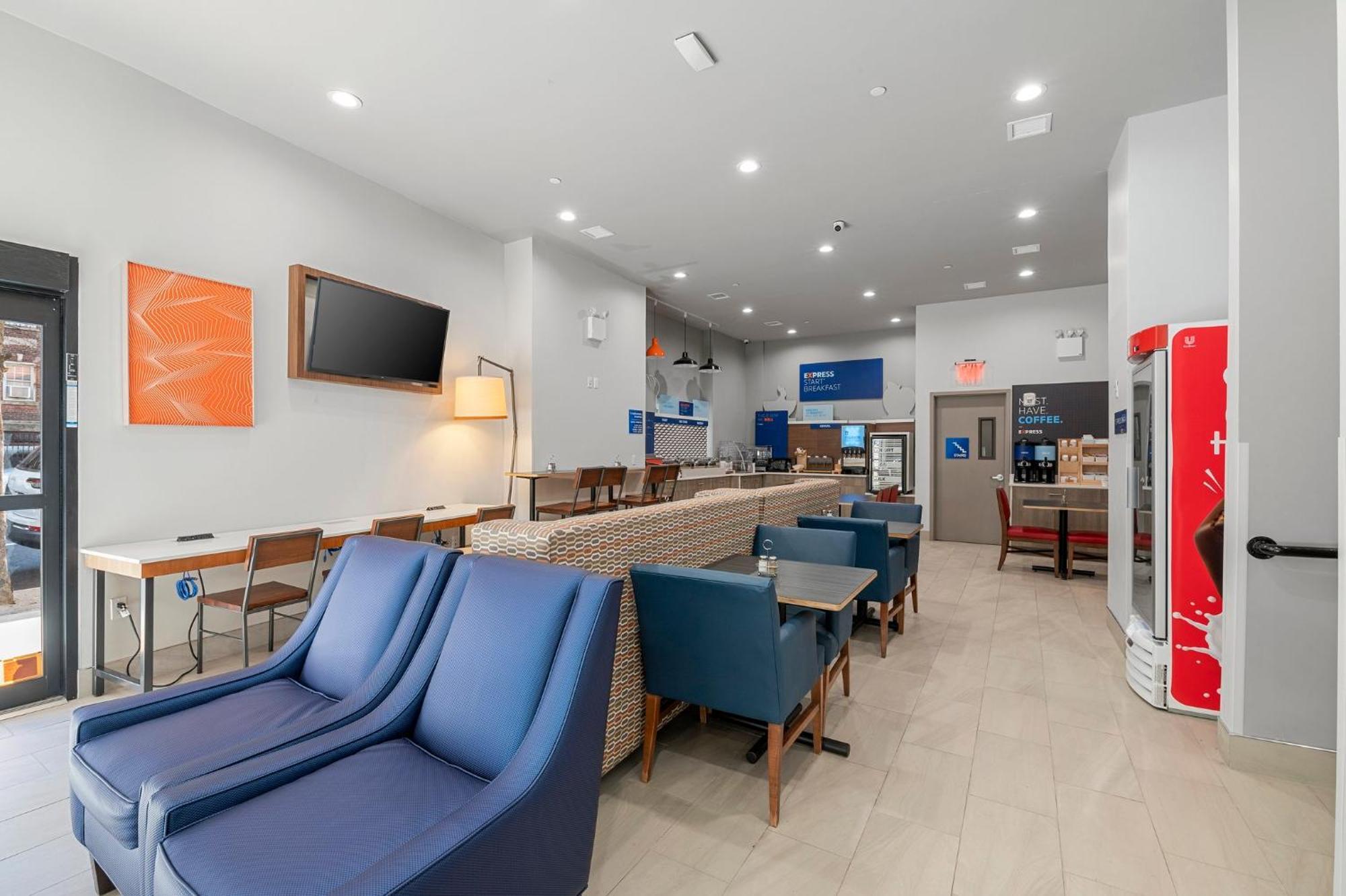 Hotel Express & Bronx - Zoo Area By Ihg