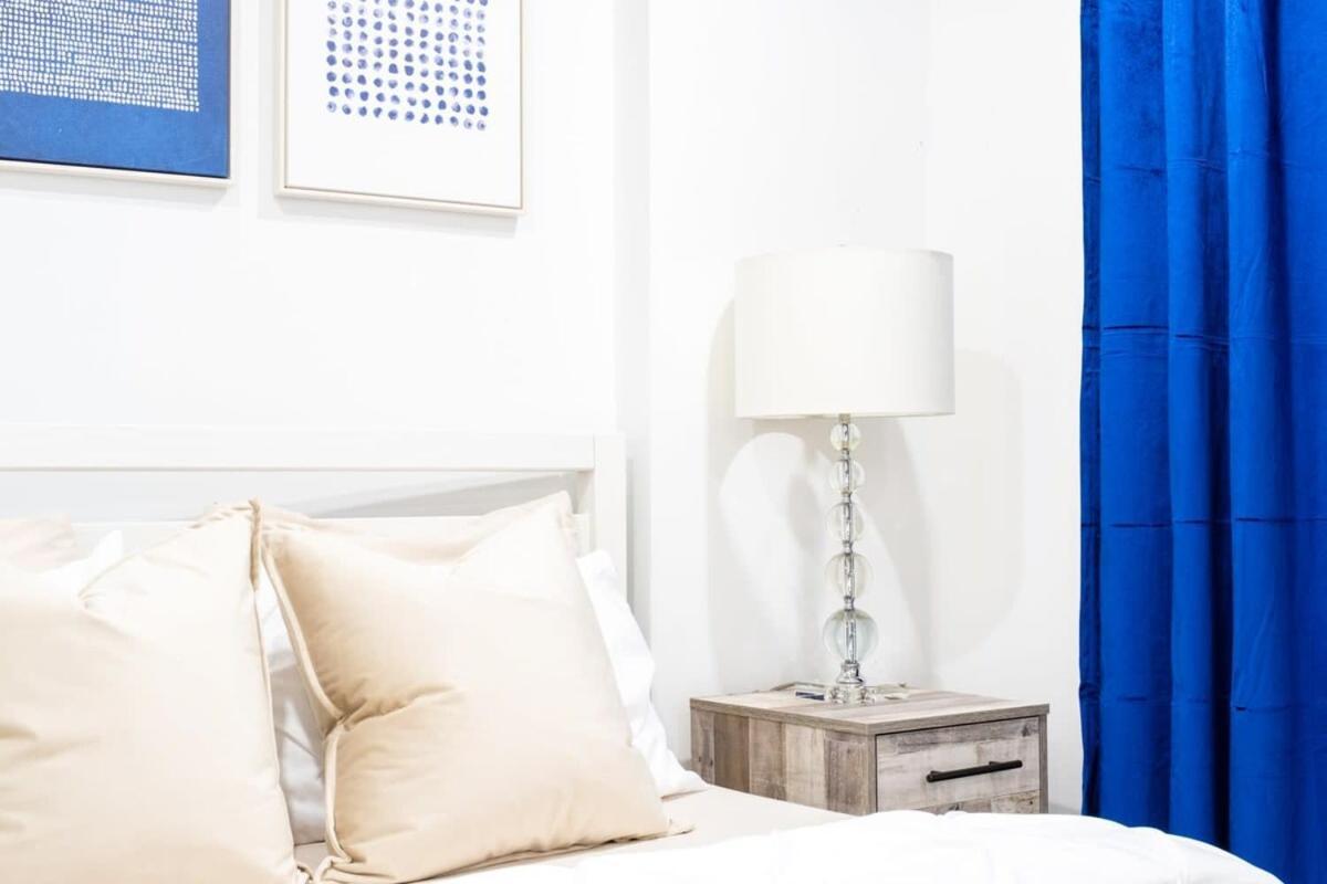Appartement 809-3b With A Balcony By Columbus Circle New York