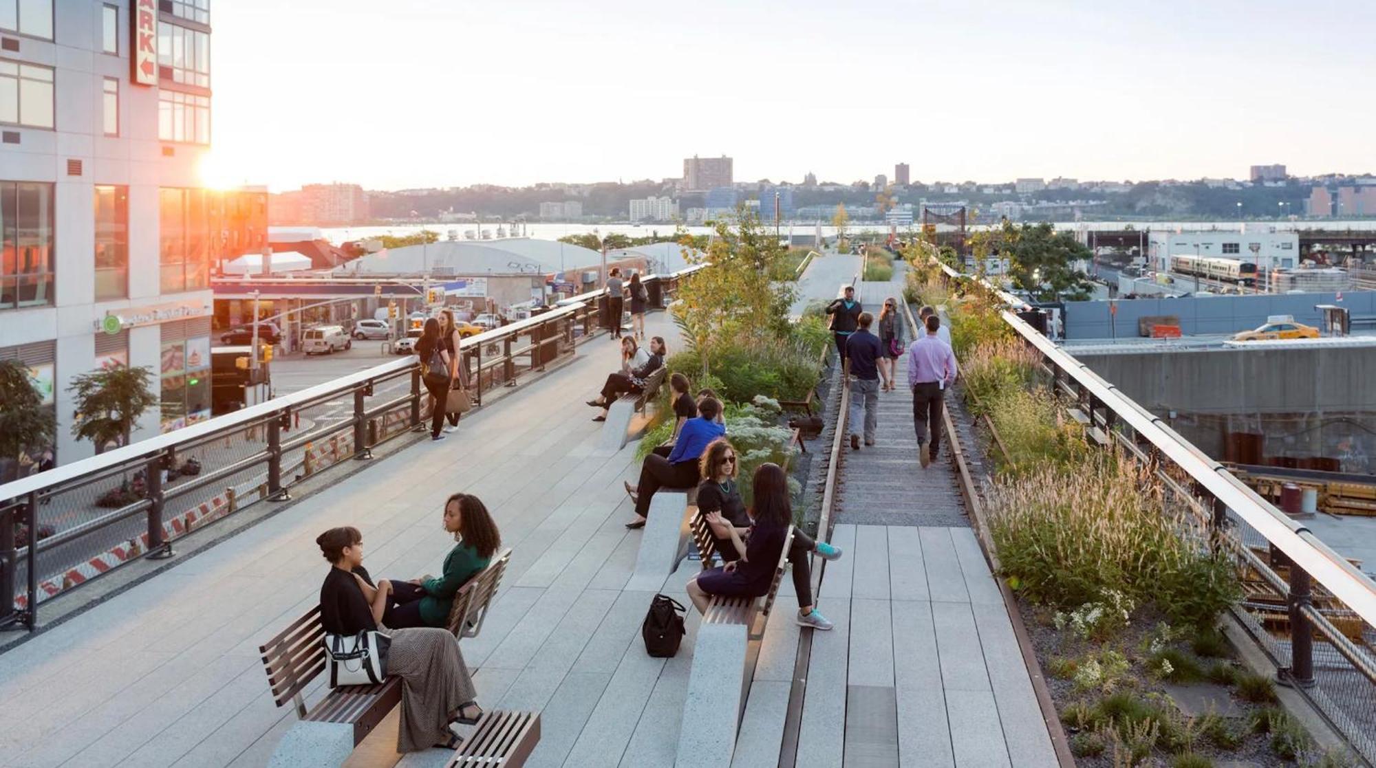 Apartment Unbeatable Location! 3bd 1ba Near Nyc's Popular Attractions! New York