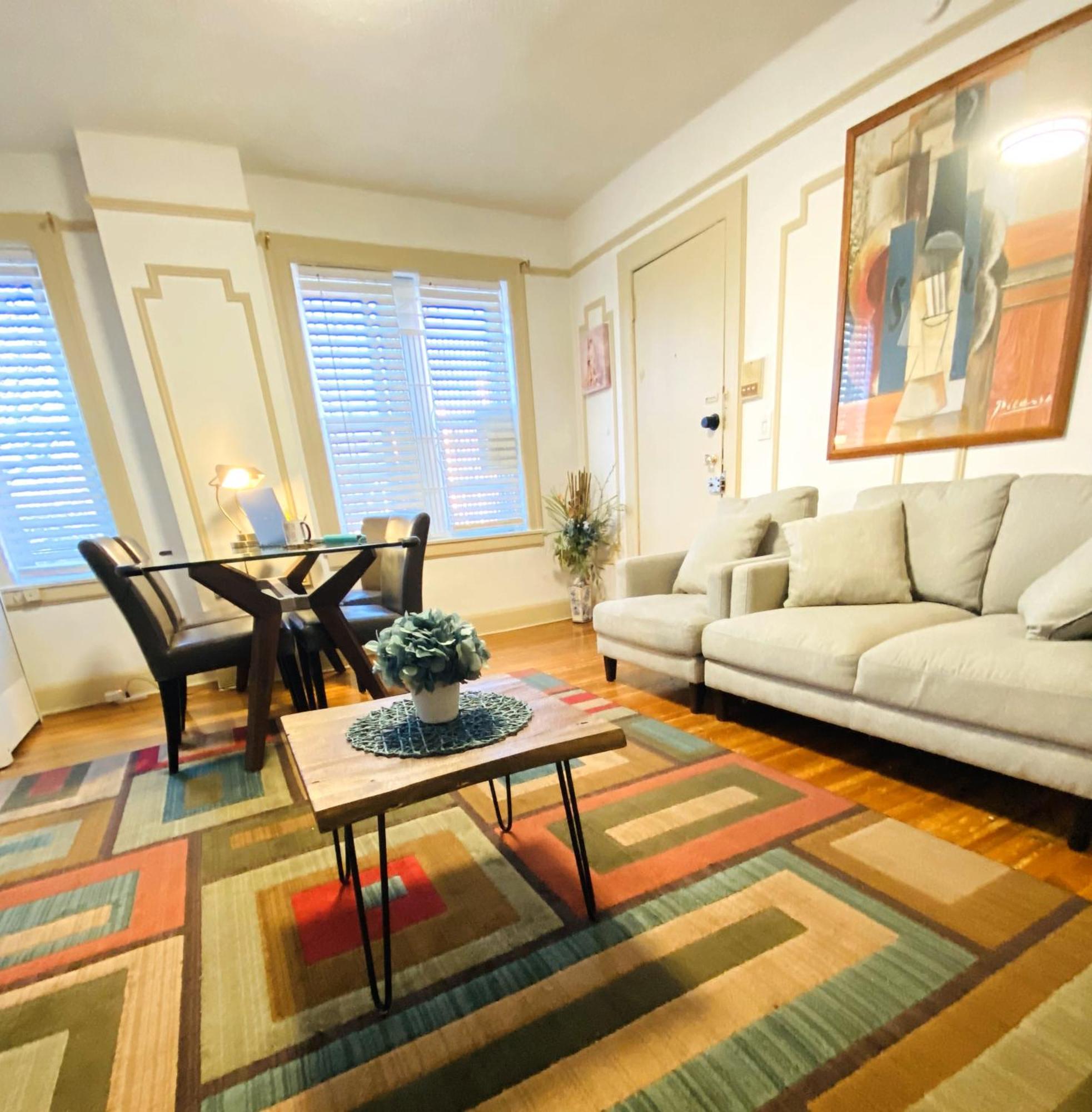 Apartment Nyc Cozy Private Bedroom With Free Parking & Near Subway - Business & Tourists *