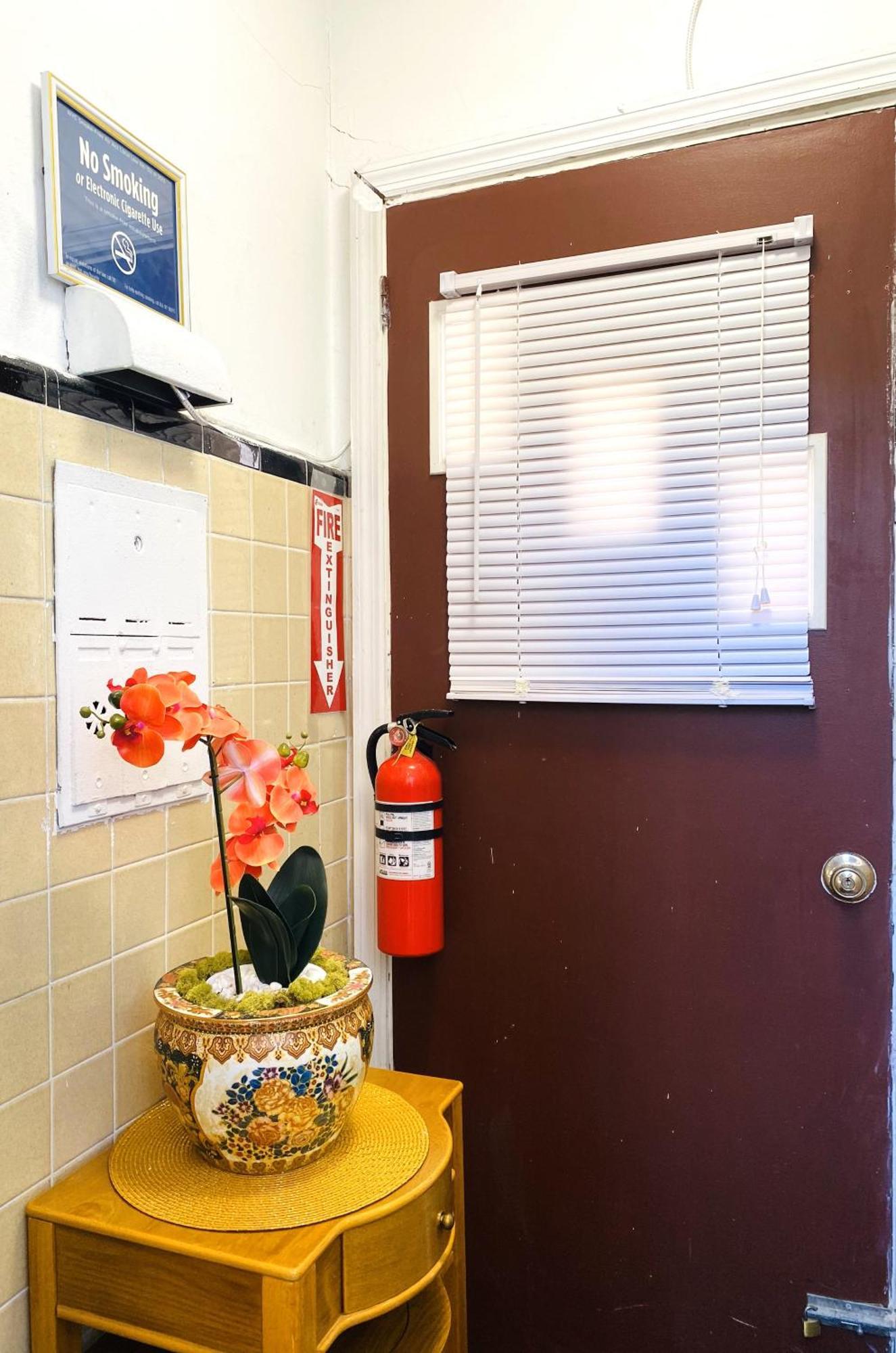 Apartment Nyc Cozy Private Bedroom With Free Parking & Near Subway - Business & Tourists