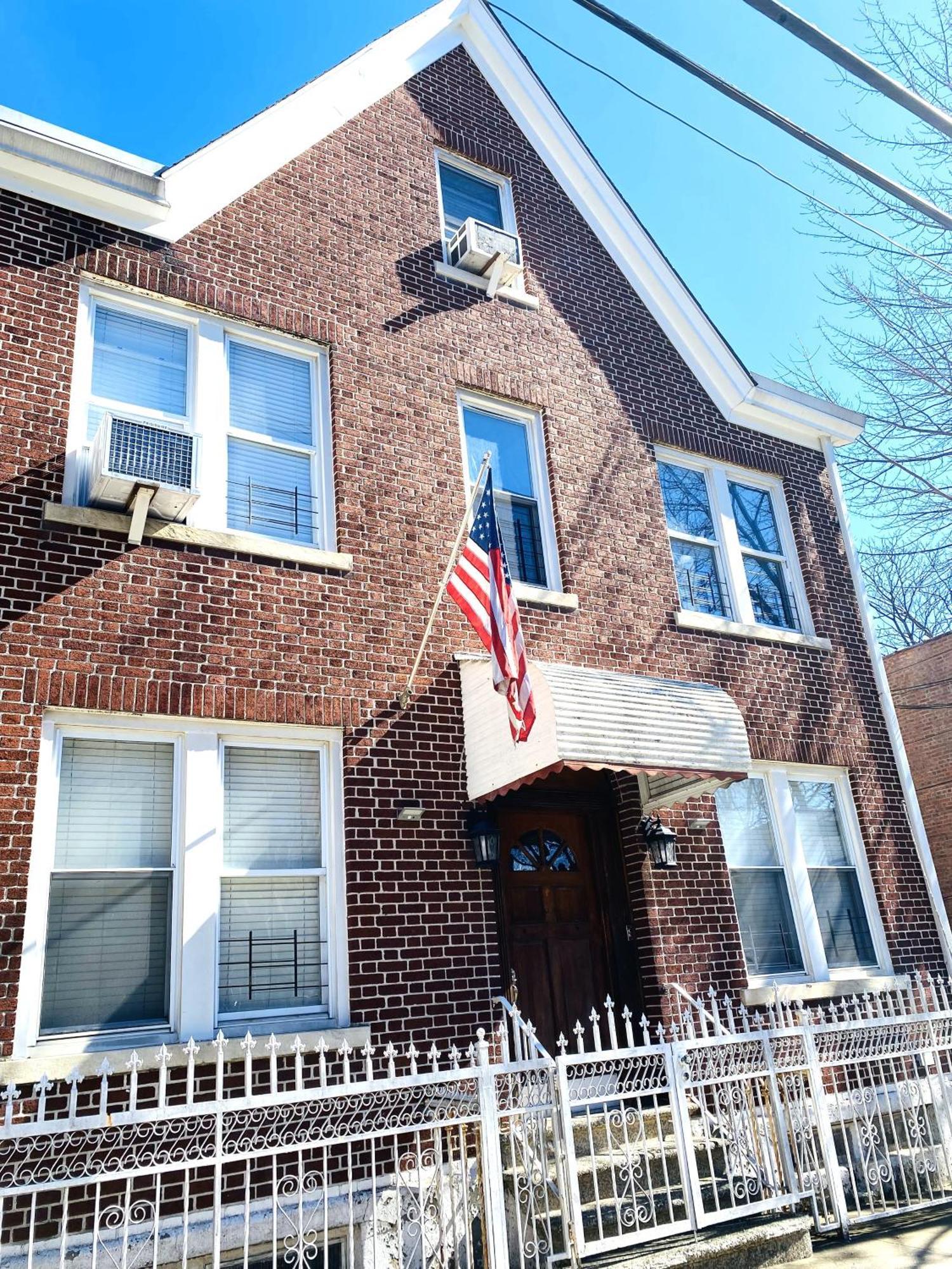 Apartment Nyc Cozy Private Bedroom With Free Parking & Near Subway - Business & Tourists