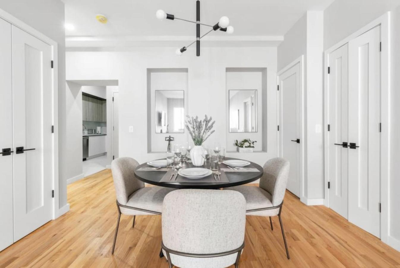 Notch 2br & 2ba Minutes From Park Holiday home New York