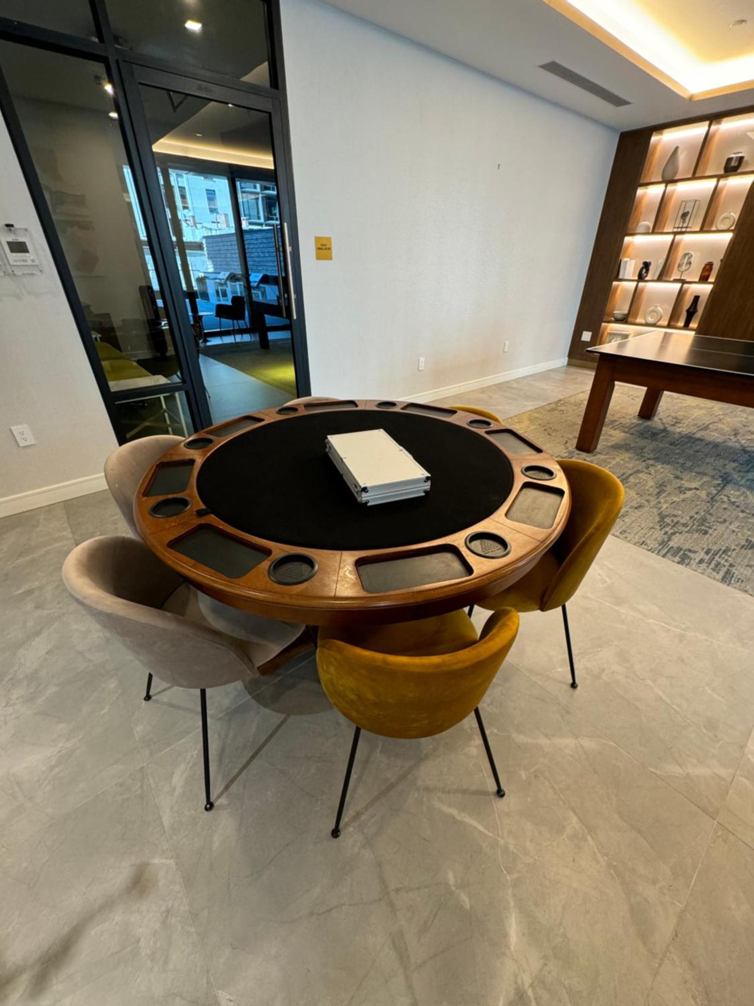 Apartment Beautiful Luxury Fantastic Manhattan Skyline View One Bedroom