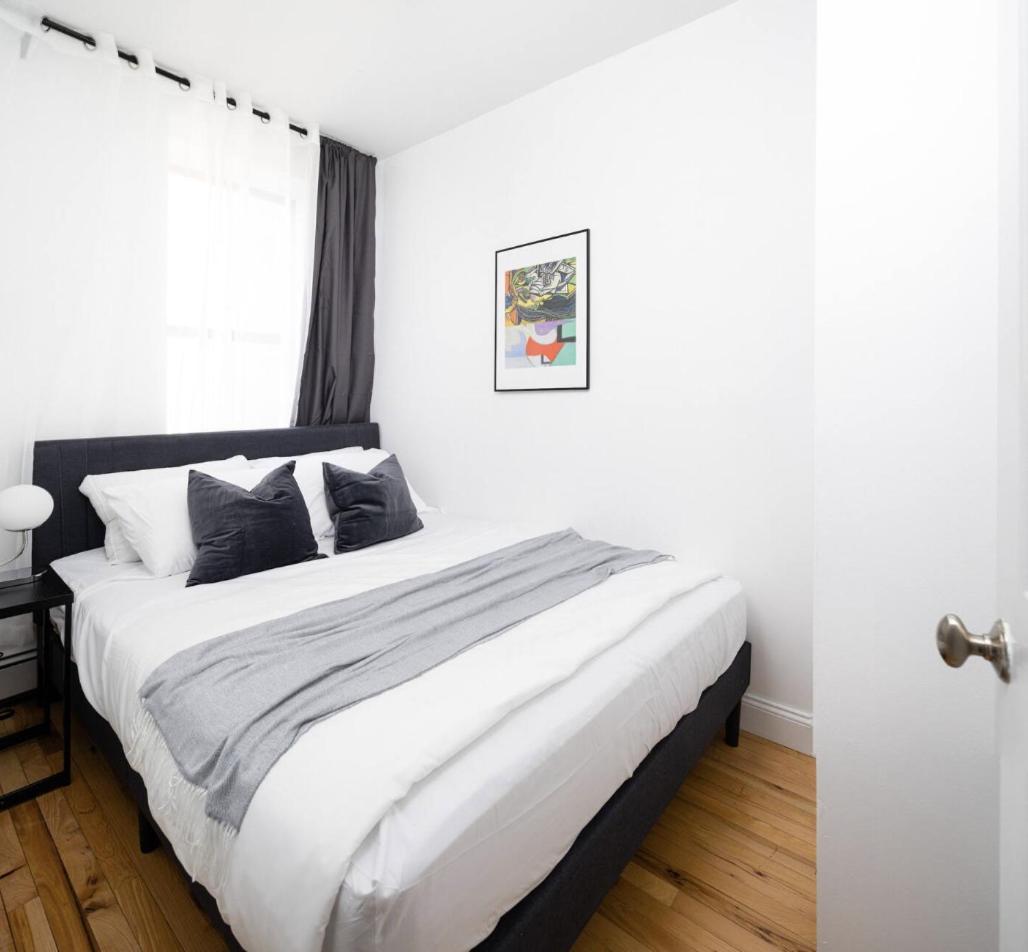 Stunning 3bd In Manhattan Apartment