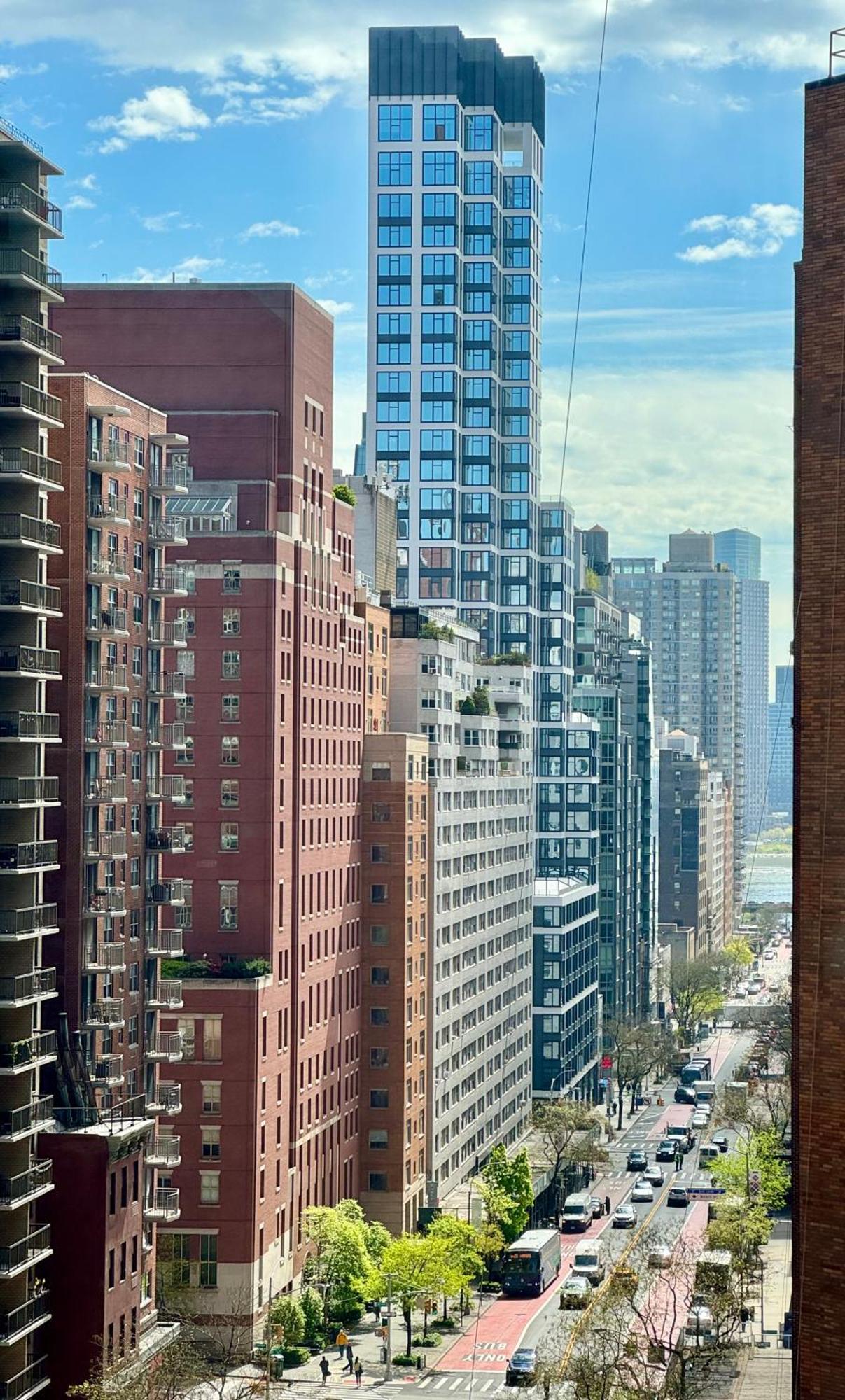 Apartment Midtown Park Ave Charming Chrysler View Corner New York