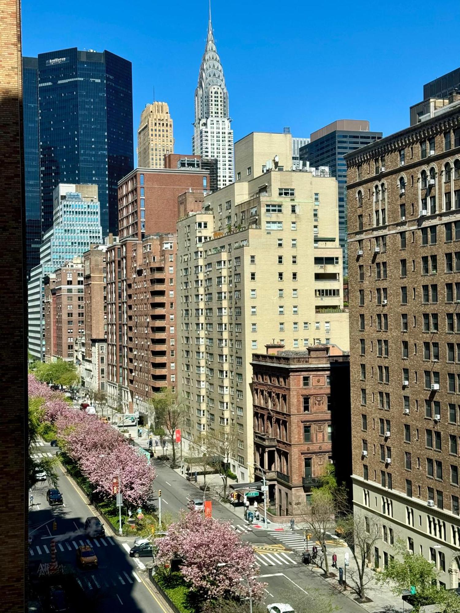 Midtown Park Ave Charming Chrysler View Corner Apartment