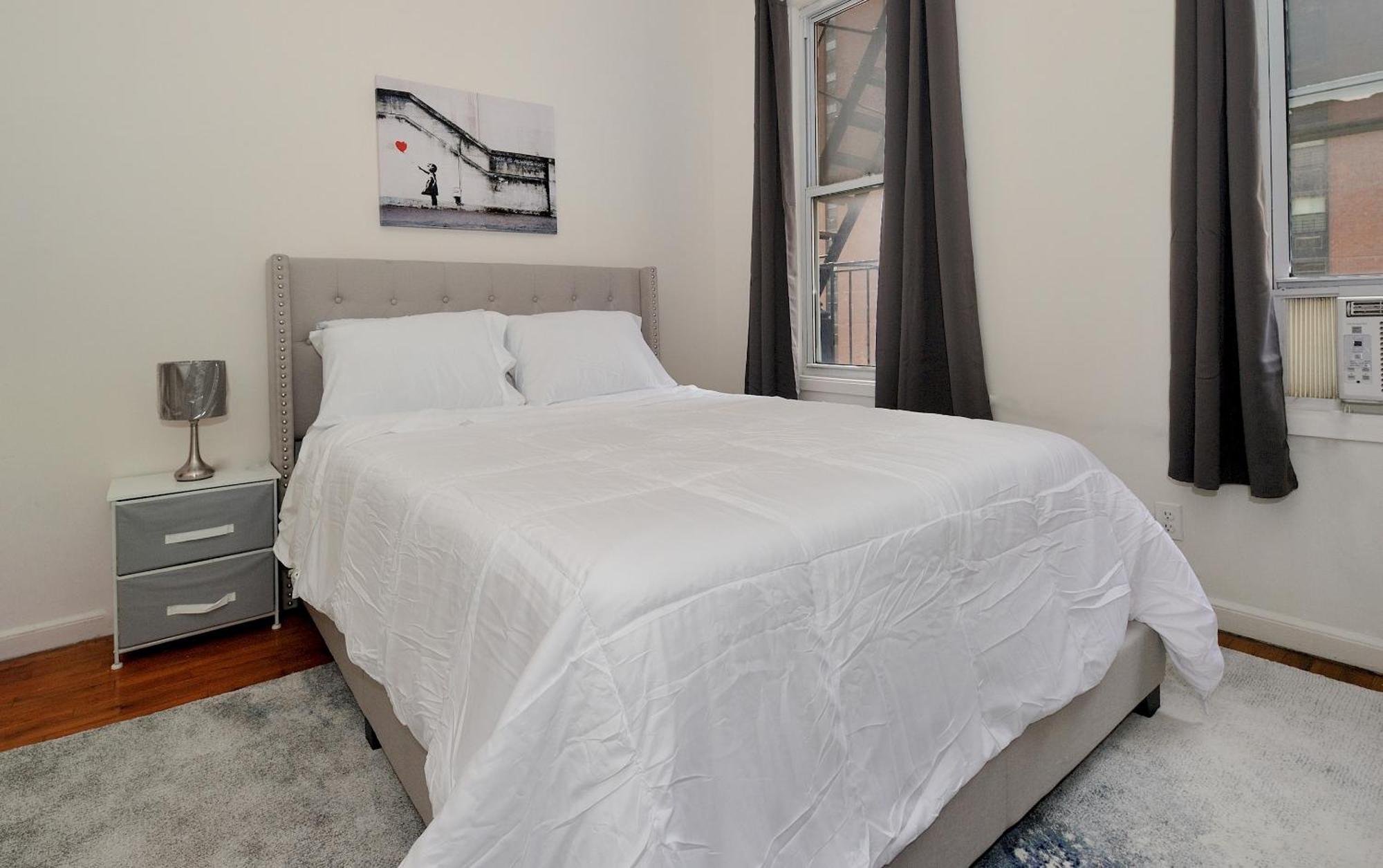 Cozy Steps To Park Upper E Side *