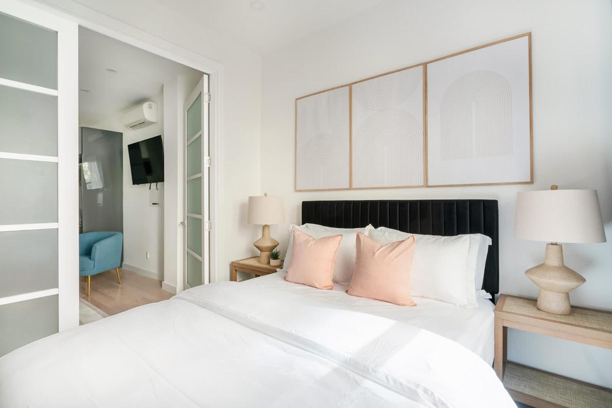 317-1b Sleek Modern 1br Union Square Wd In Unit Apartment