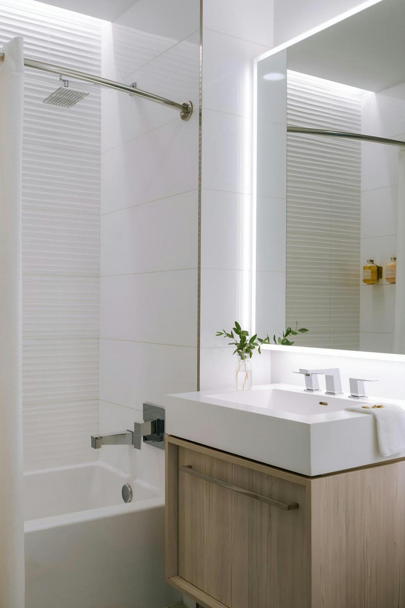 Sonder Battery Park Aparthotel 2*
