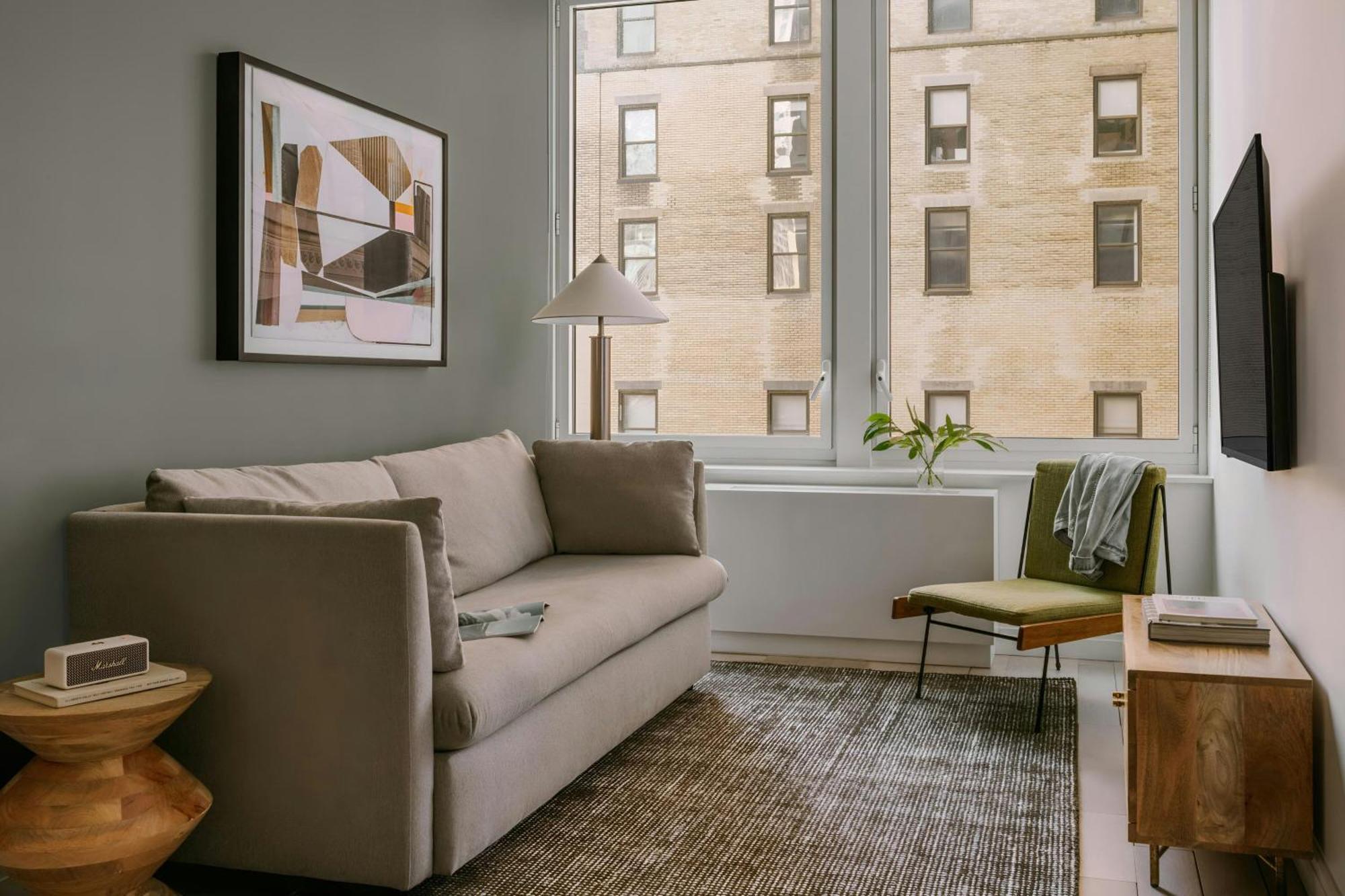 Sonder Battery Park Aparthotel 2*
