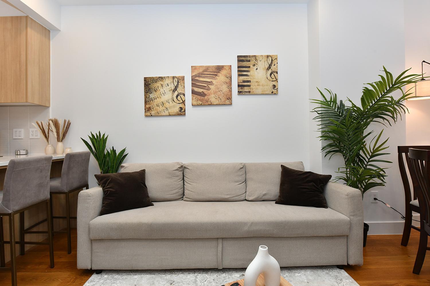 Boho Rustic Escape With Masssive Terrace In Midtown Apartment