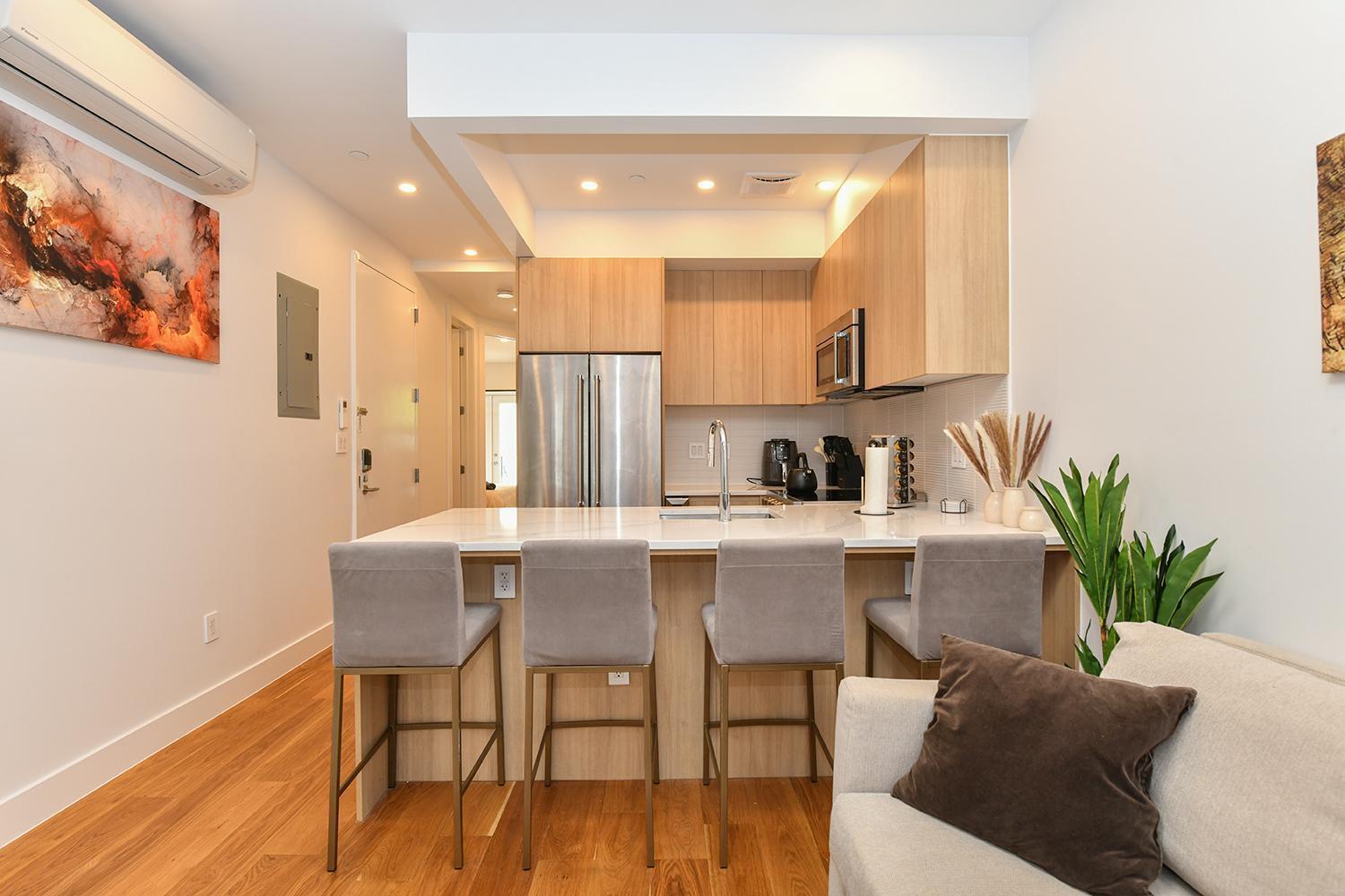 Boho Rustic Escape With Masssive Terrace In Midtown New York