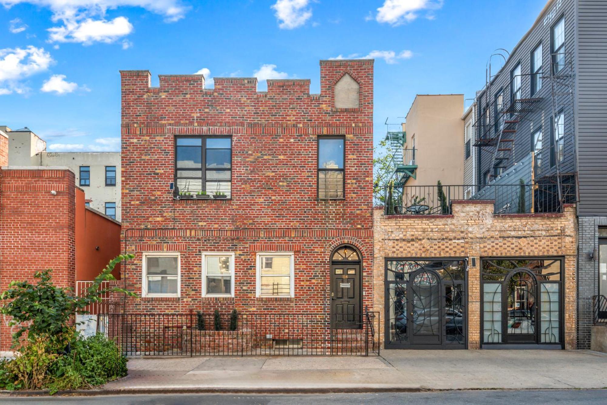 Tripoli Artisan Lofts - Designer Bushwick Lofts With Rooftop Terrace New York