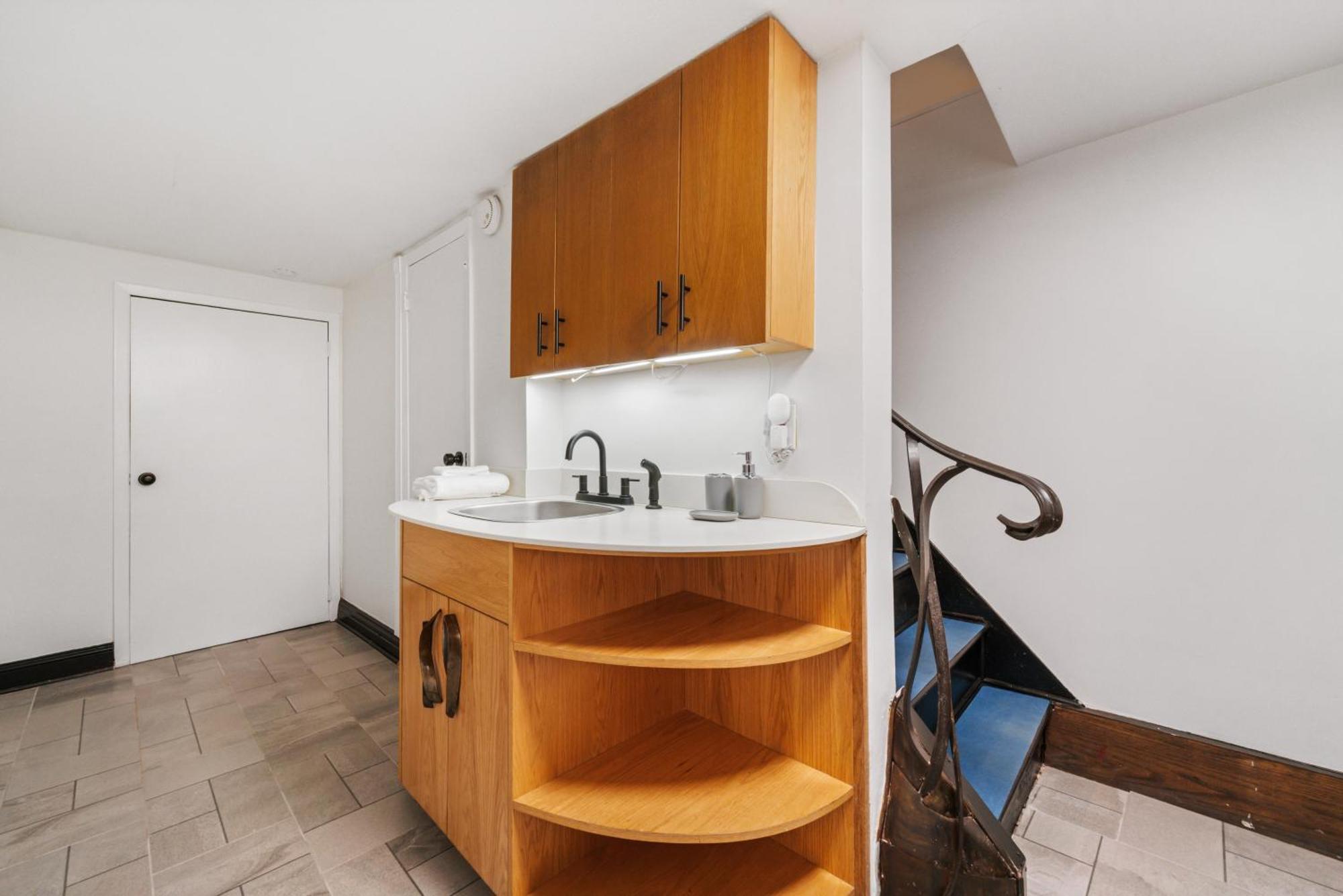 Apartment Tripoli Artisan Lofts - Designer Bushwick Lofts With Rooftop Terrace