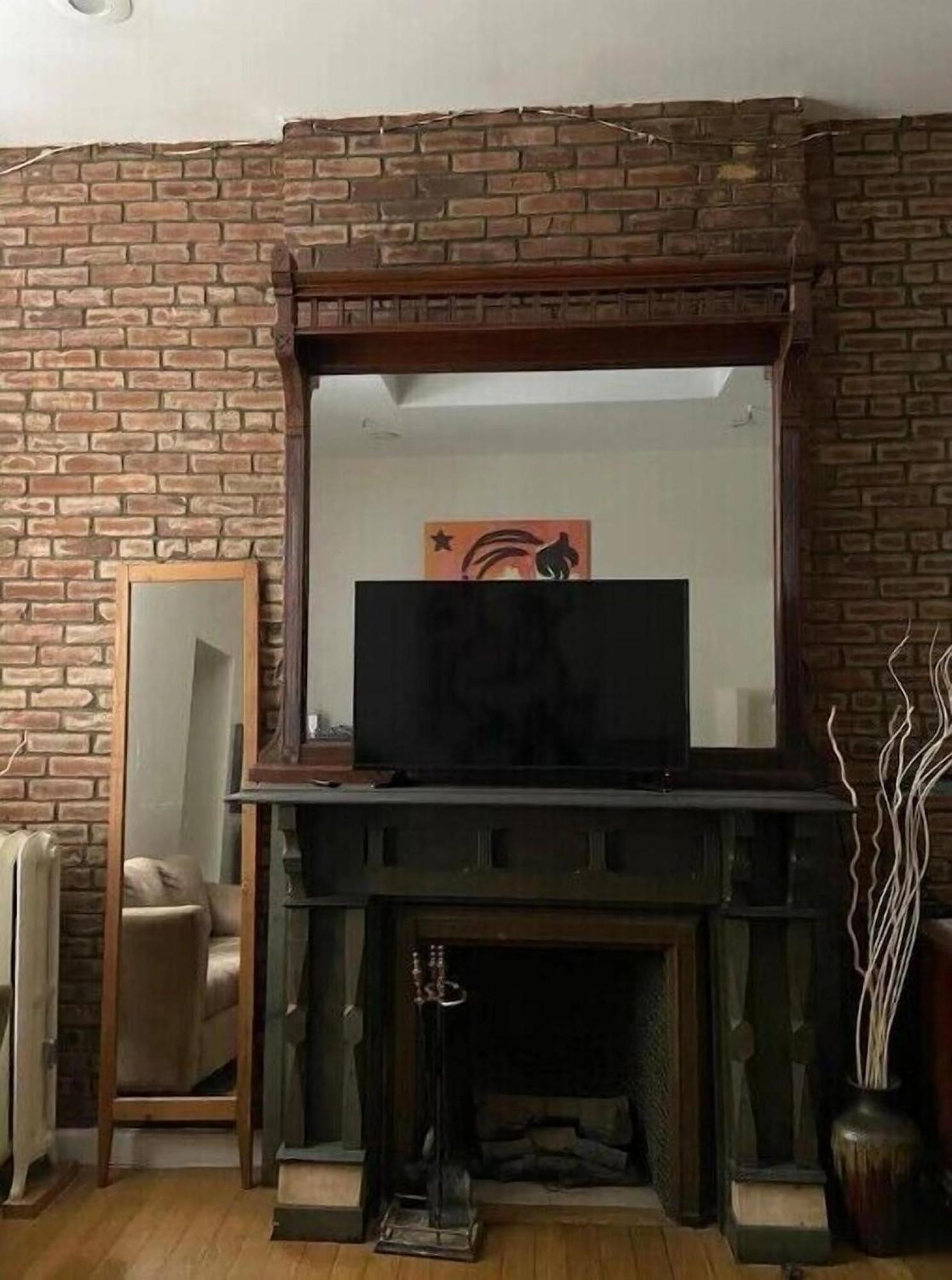 Great Looking * New York