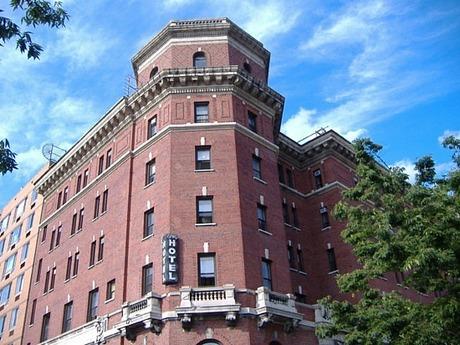 West Village Eurohostel 2*